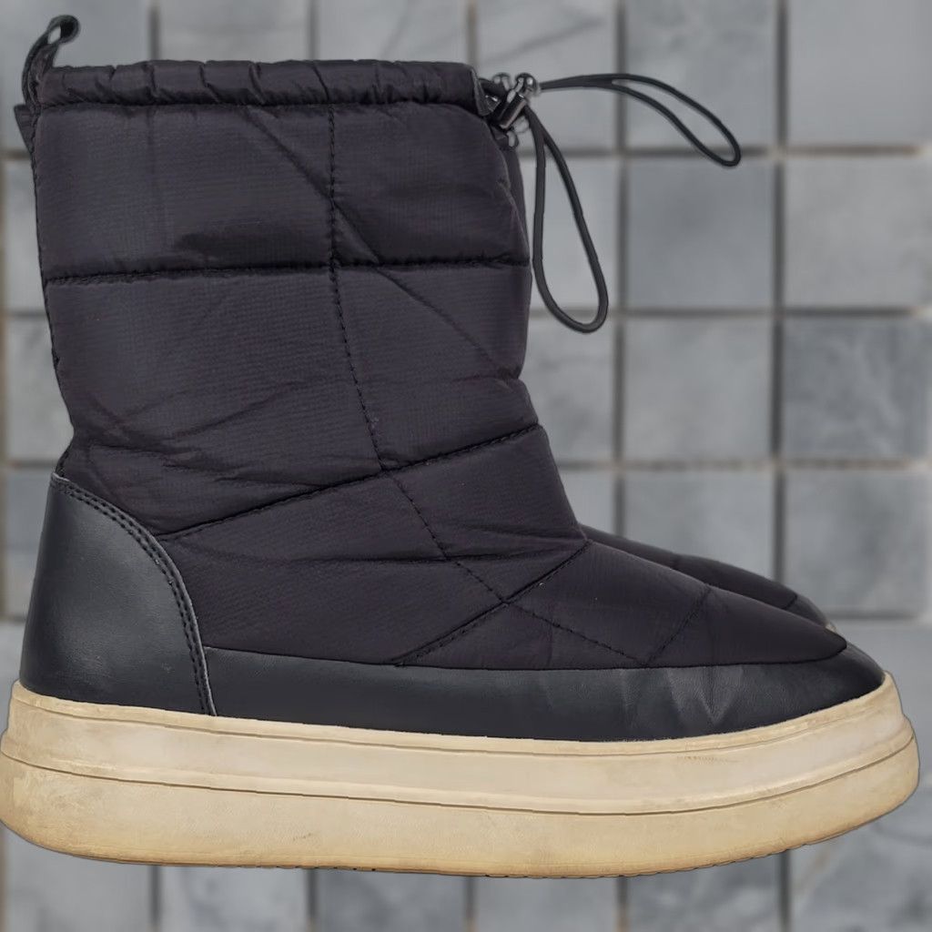 VINTAGE Weatherproof Noah Black Quilted Puffer Platform Boot Womens