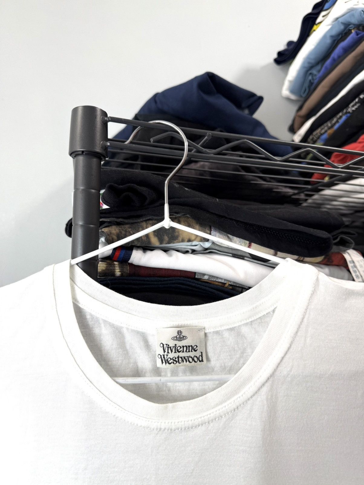 Vivienne Westwood Luxury Vivienne Westwood Logo T Shirt Size M / US 6-8 / IT 42-44 - 4 Thumbnail