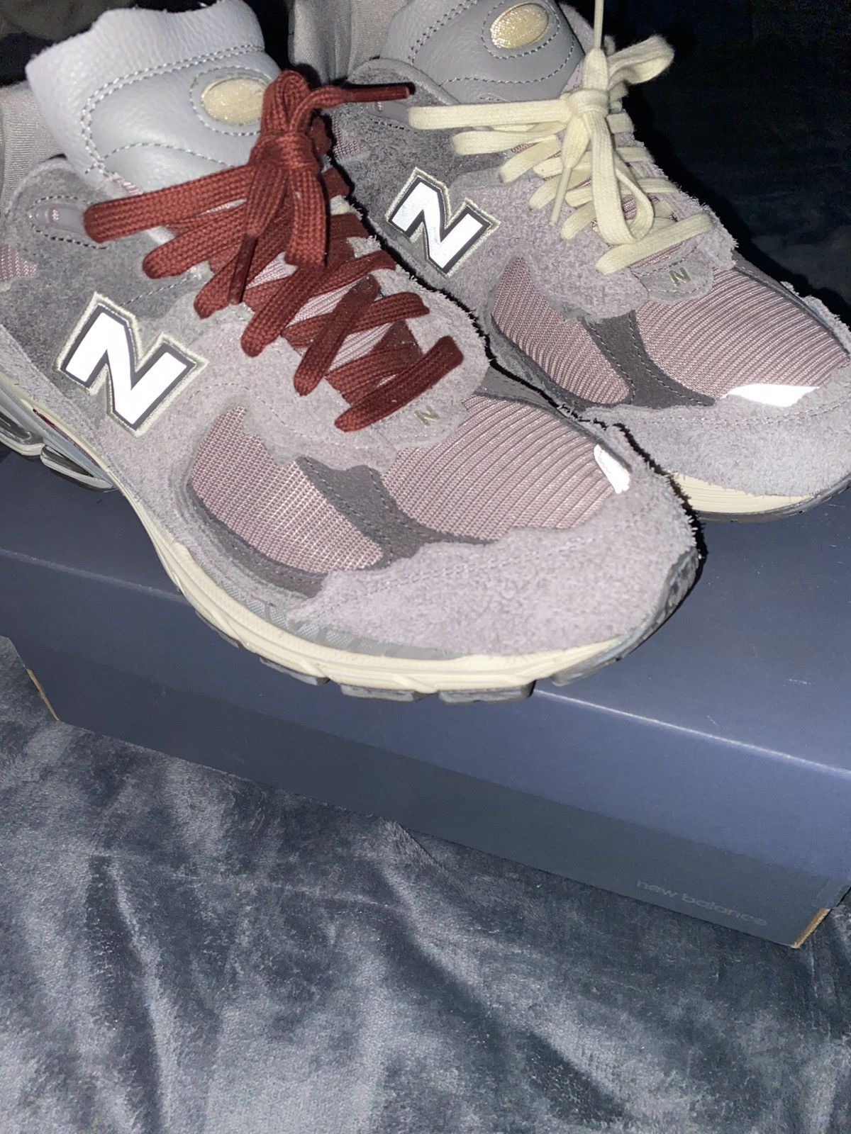 New Balance NEW BALANCE 2002R Size US 11.5 / EU 44-45 - 2 Thumbnail