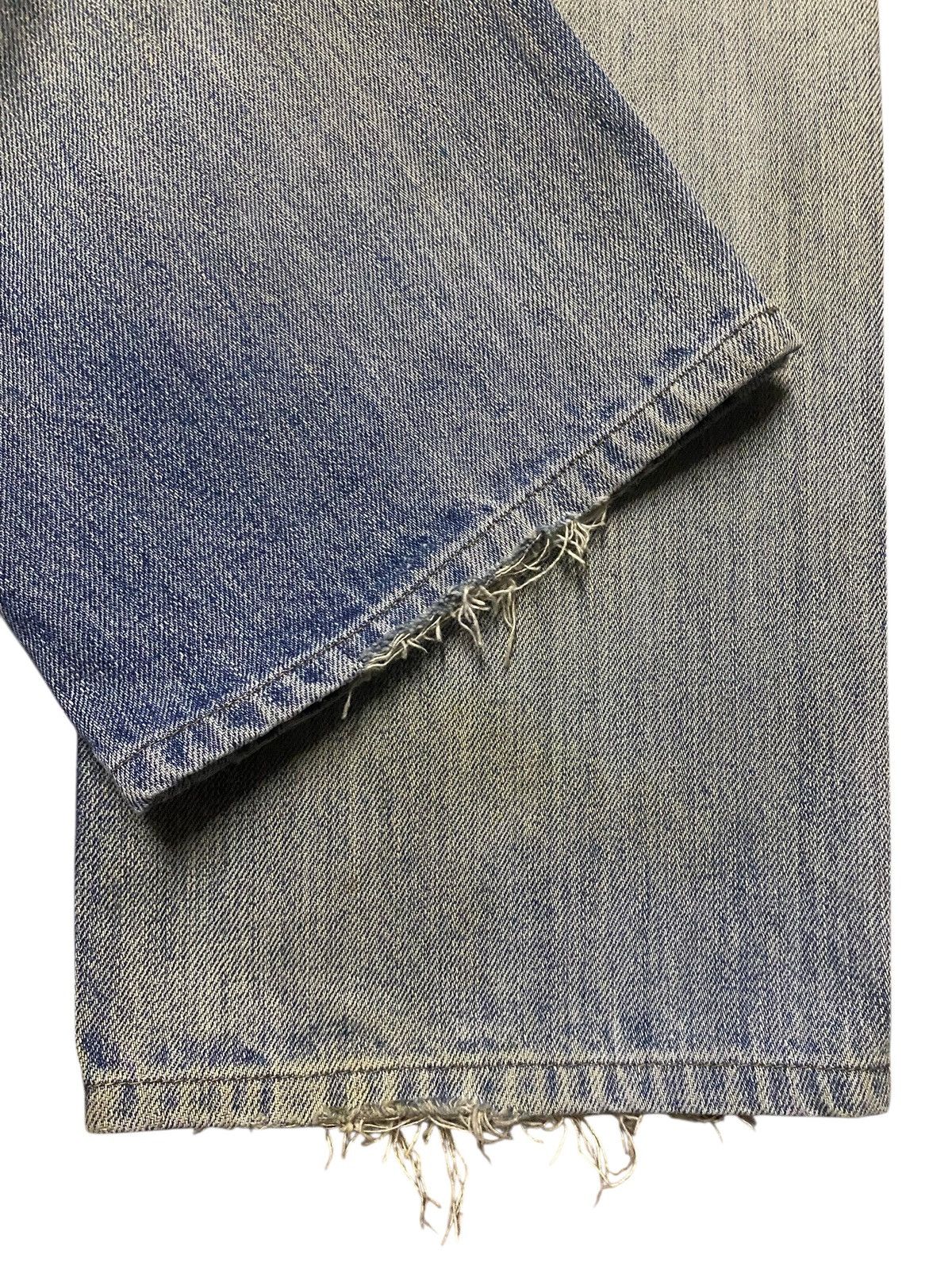 Levi's Vintage Clothing Vintage Levis 501 Mud Wash Y2K Loose Ripped Jeans Size US 33 - 12 Thumbnail
