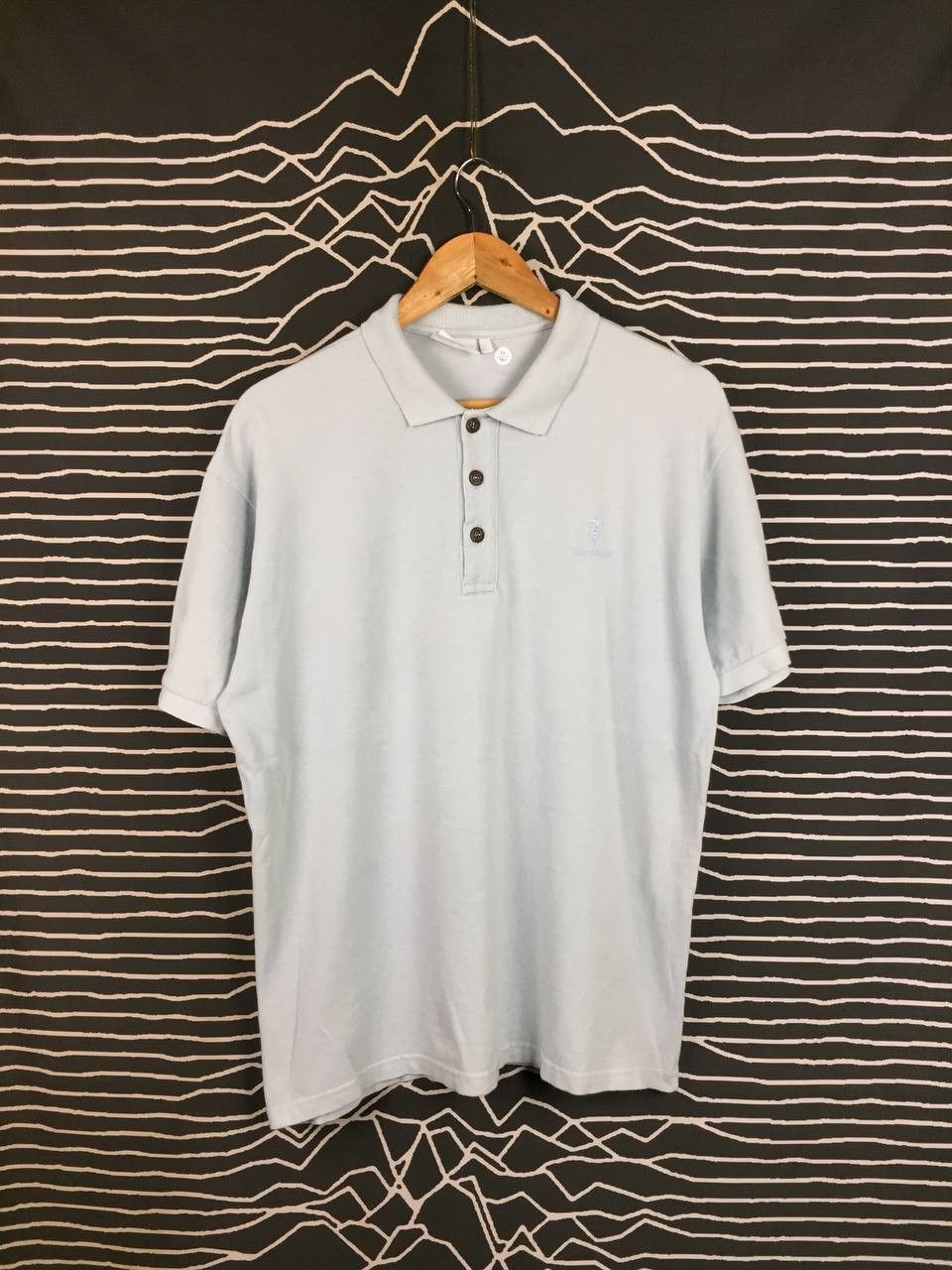 Trussardi Vtg Trussardi Made In Italy Embroidered Logo Polo Shirt Size US L / EU 52-54 / 3 - 2 Thumbnail