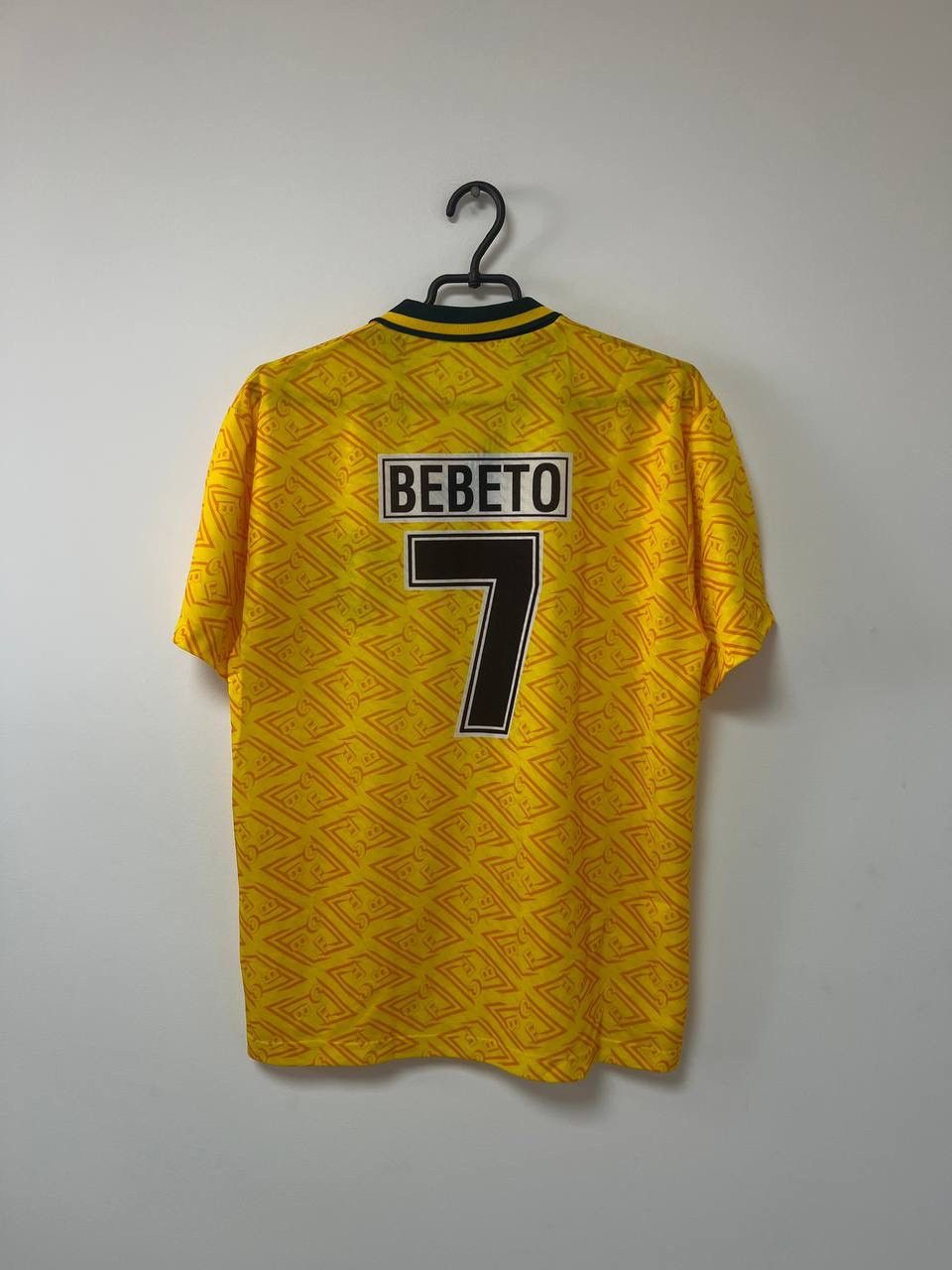 Other Vintage Brazil World Cup 1994/1995 Home #7 Bebeto Football L Size US L / EU 52-54 / 3 - 1 Thumbnail