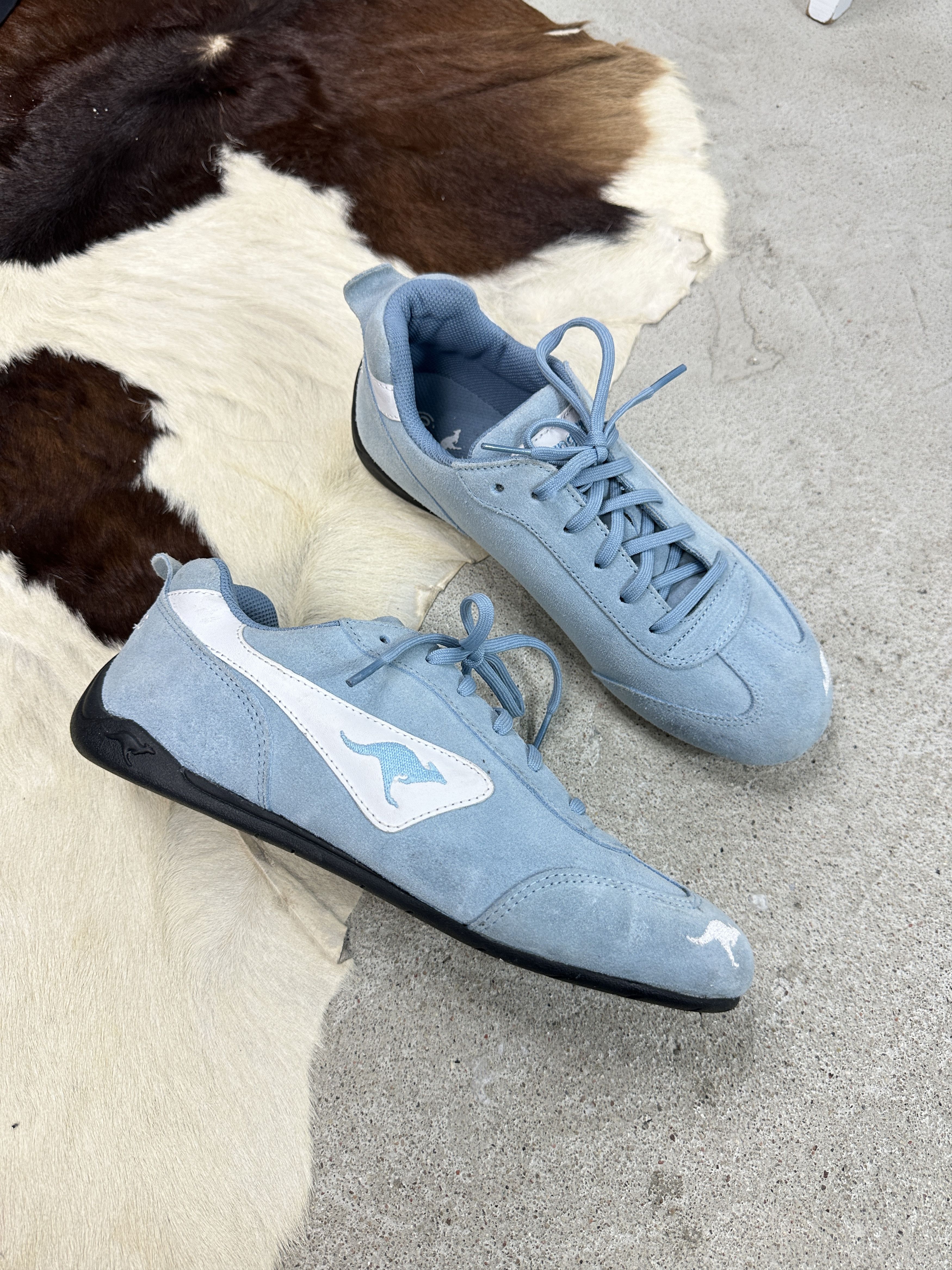kZm Awich レコード Reebok 90s House