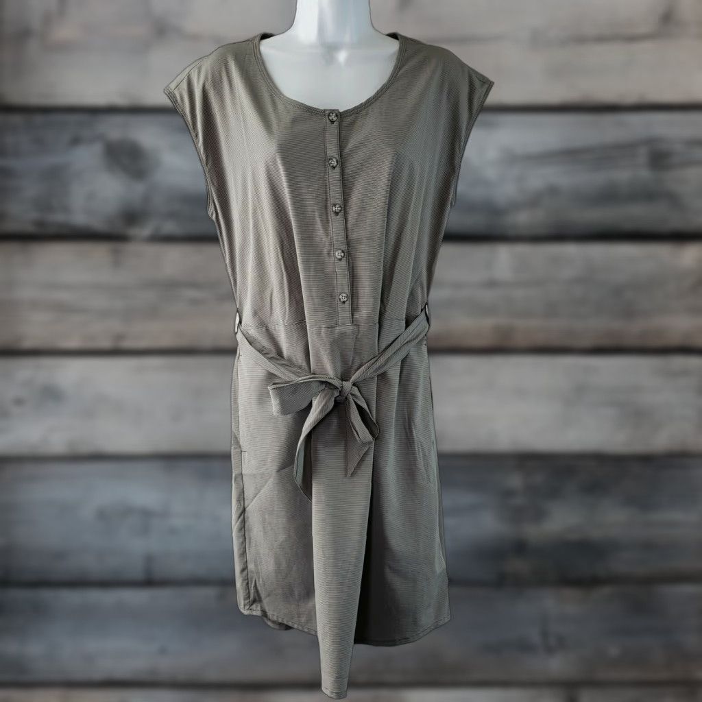 Mountain Hardwear Mountain Hardwear Womens Citypass Travel Dress Striped Gray Size M Knee Length Shirt Dress Travel Occasion Womens Size M / US 6-8 / IT 42-44 - 1 Thumbnail