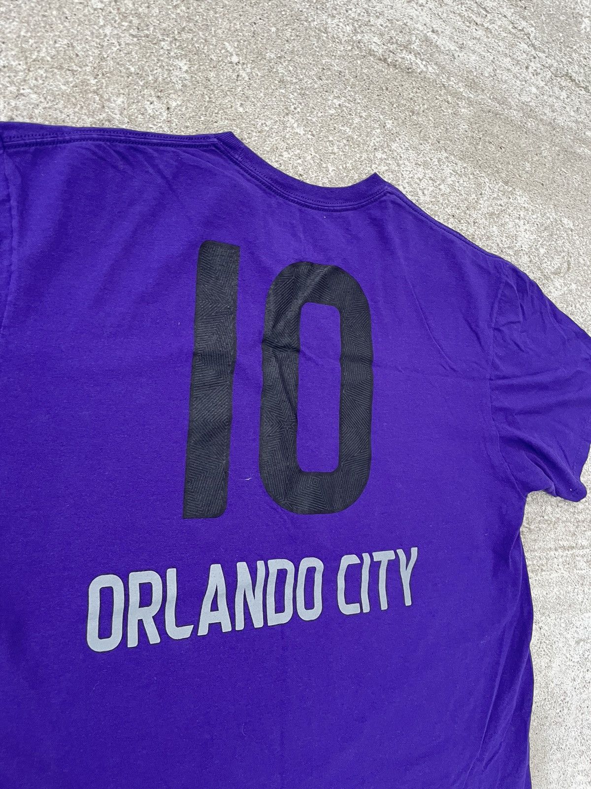 Adidas Kaká Adidas orlando tshirt Size US XL / EU 56 / 4 - 9 Thumbnail