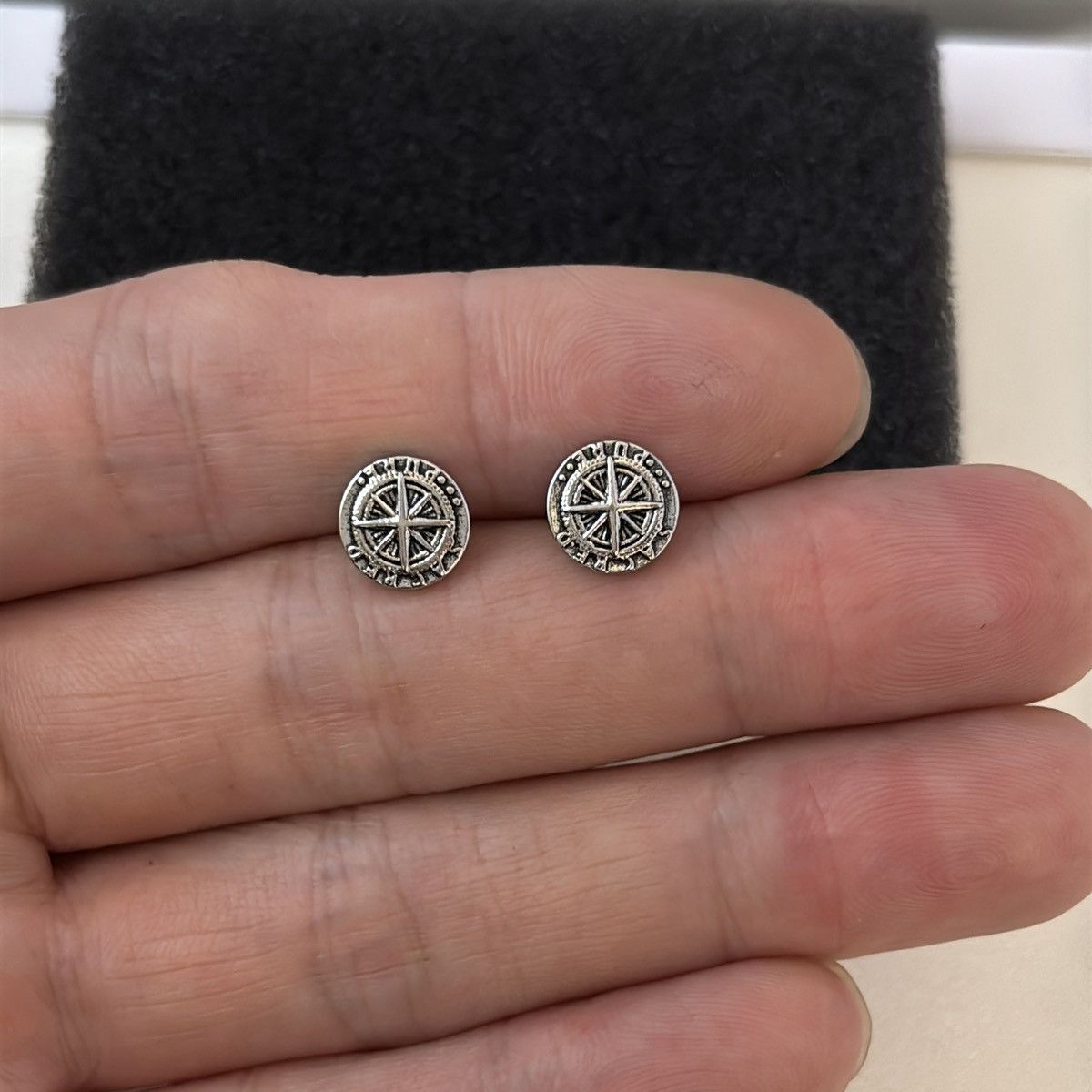 Other 9mm Vintage Six Point Star Stud Earrings for Men Women Size ONE SIZE - 5 Thumbnail