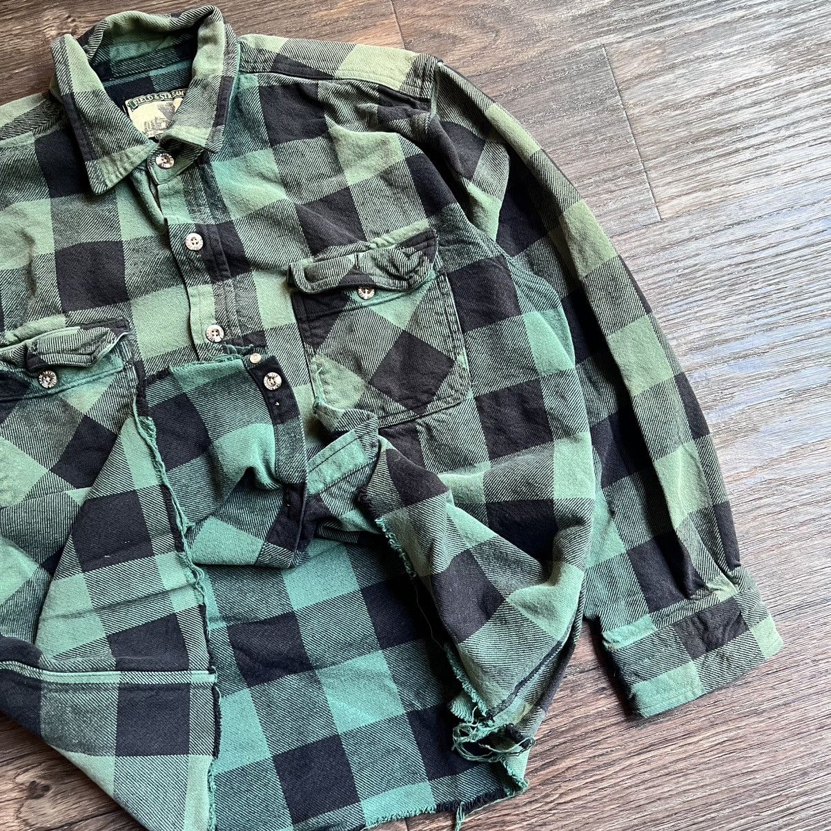 Vintage Vintage 2000s Thick Green Flannel Cut/Cropped L/XL Size US XL / EU 56 / 4 - 9 Thumbnail