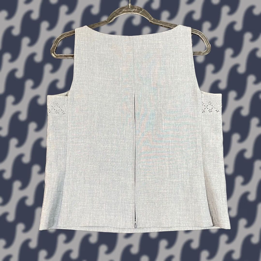 Vintage VINTAGE Leslie Belle Petite Light Blue Tank Top Blouse Top Women's Size 10P Tank Womens Petite Blue 10P Size L / US 10 / IT 46 - 1 Thumbnail