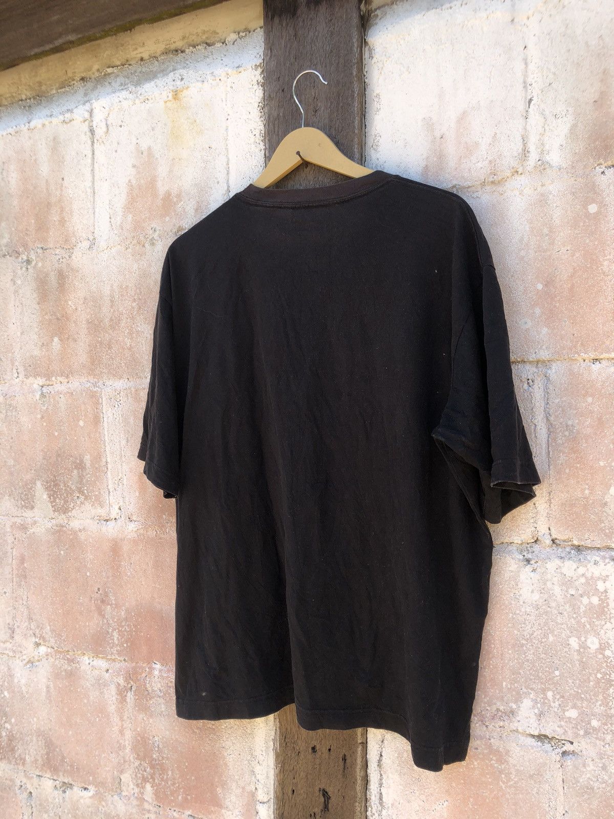 Uniqlo Uniqlo U Plain Pocket T Shirt Size US XL / EU 56 / 4 - 7 Thumbnail