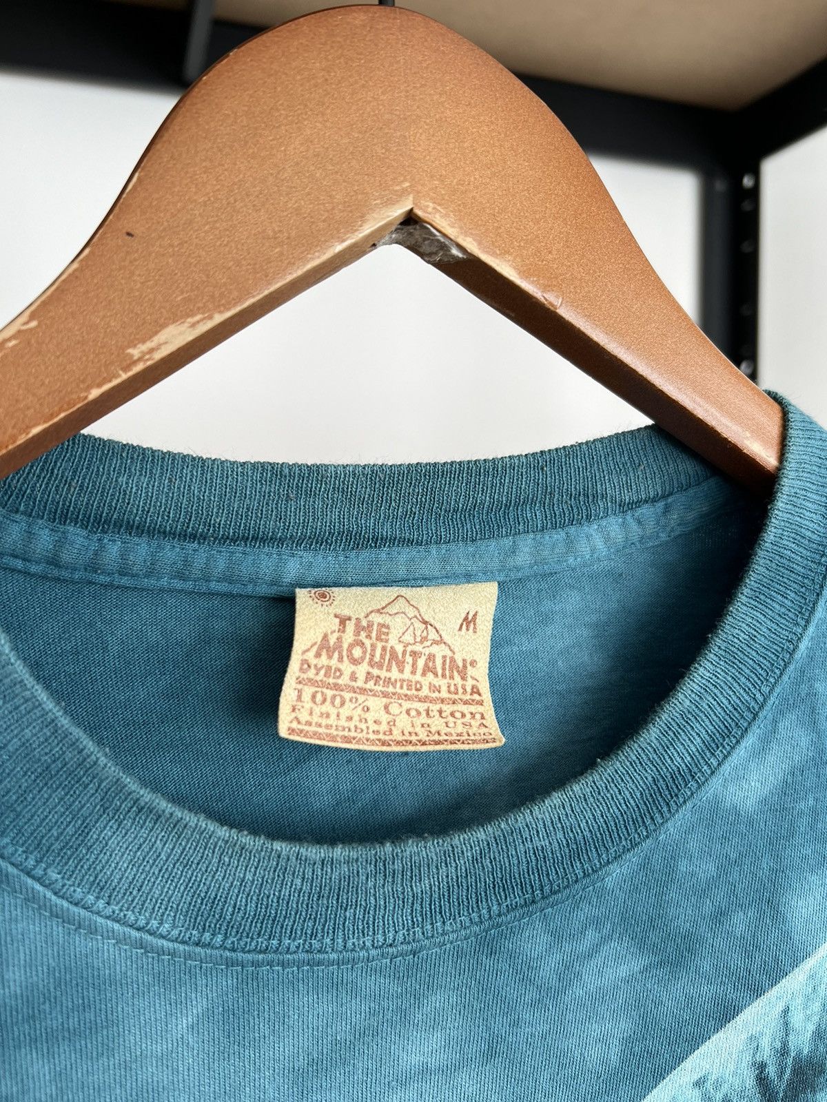 The Mountain Vintage 2002 The Mountain Shark Applejack Tie Dye T-shirt Size US M / EU 48-50 / 2 - 7 Thumbnail