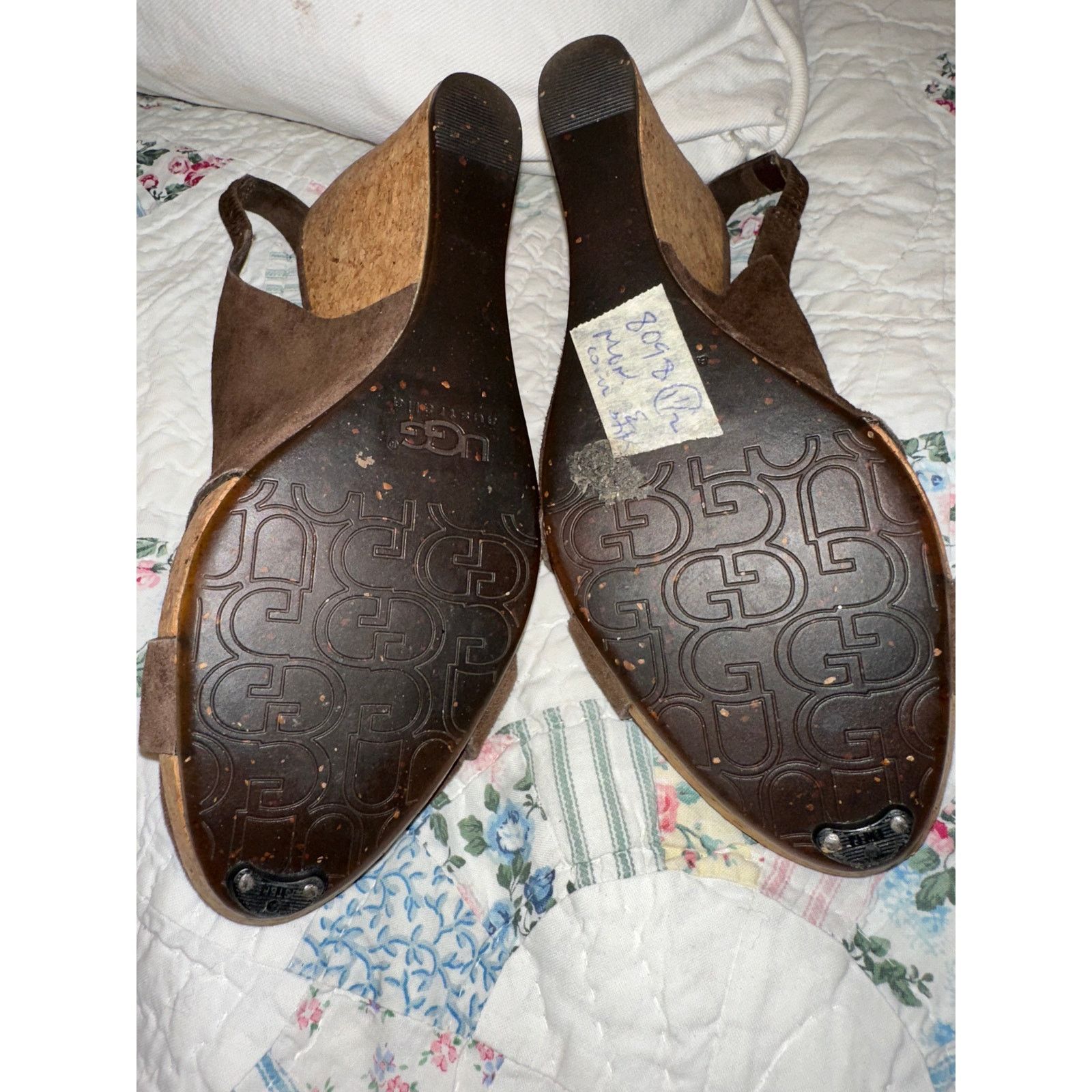 Ugg UGG BROWN SUEDE WEDGE SANDALS Size US 7.5 / IT 37.5 - 7 Thumbnail