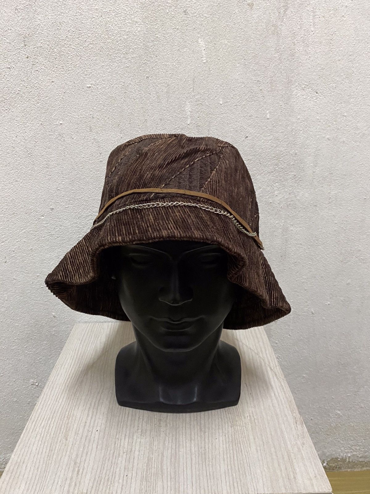 Japanese Brand Japanese Brand Plain Bucket Hat Size ONE SIZE - 2 Thumbnail