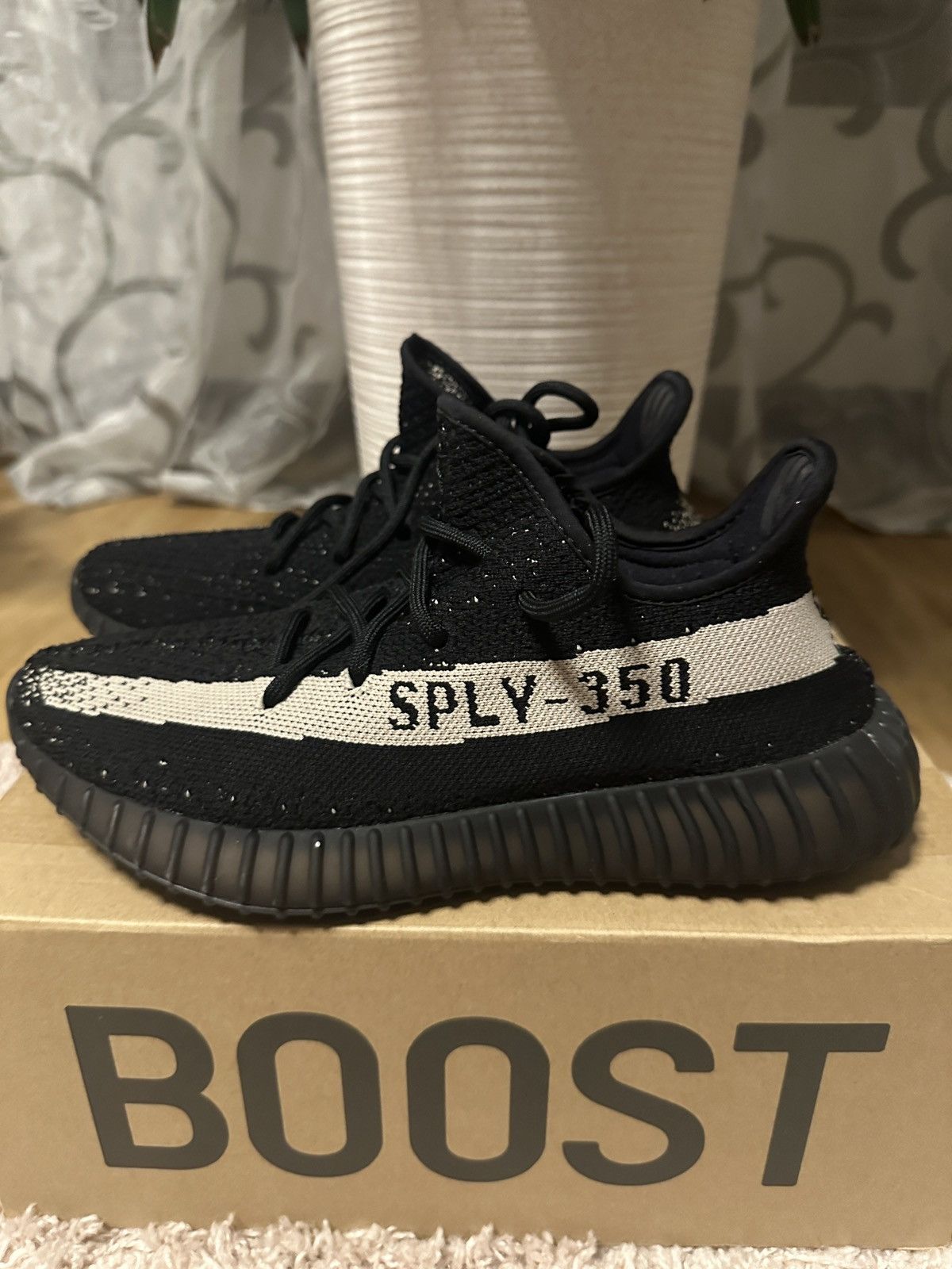Adidas Adidas Yeezy 350 Boost v2 Core Black Size US 7.5 / EU 40-41 - 1 Thumbnail