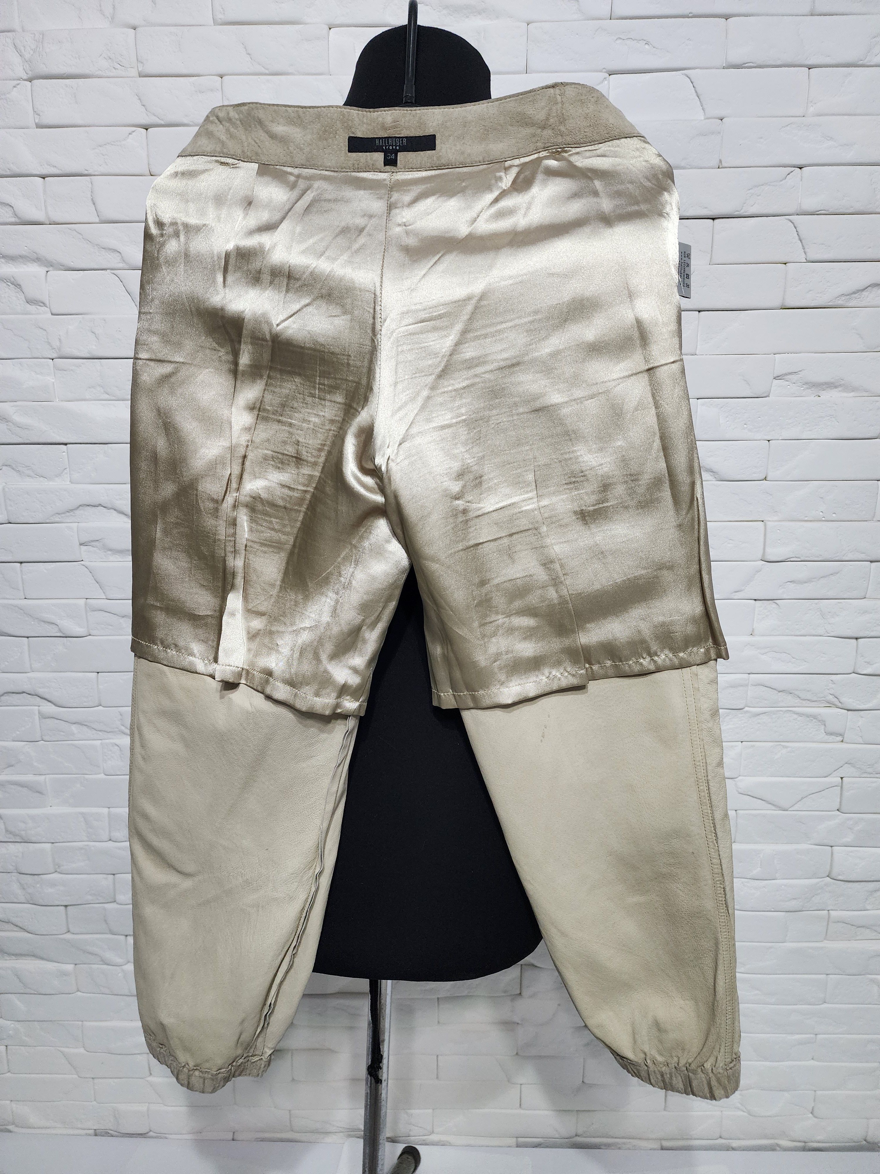 Other Women's suede pants with pockets. Size 30" / US 8 / IT 44 - 9 Thumbnail