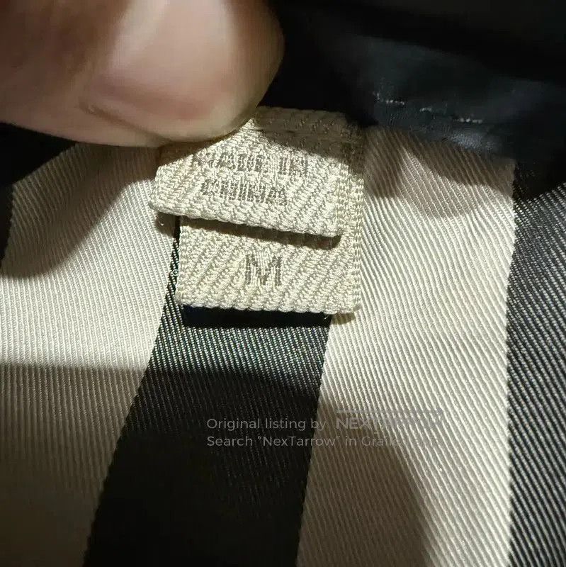 Burberry Burberry Black Nylon Women's Down Jacket. Size M / US 6-8 / IT 42-44 - 4 Thumbnail