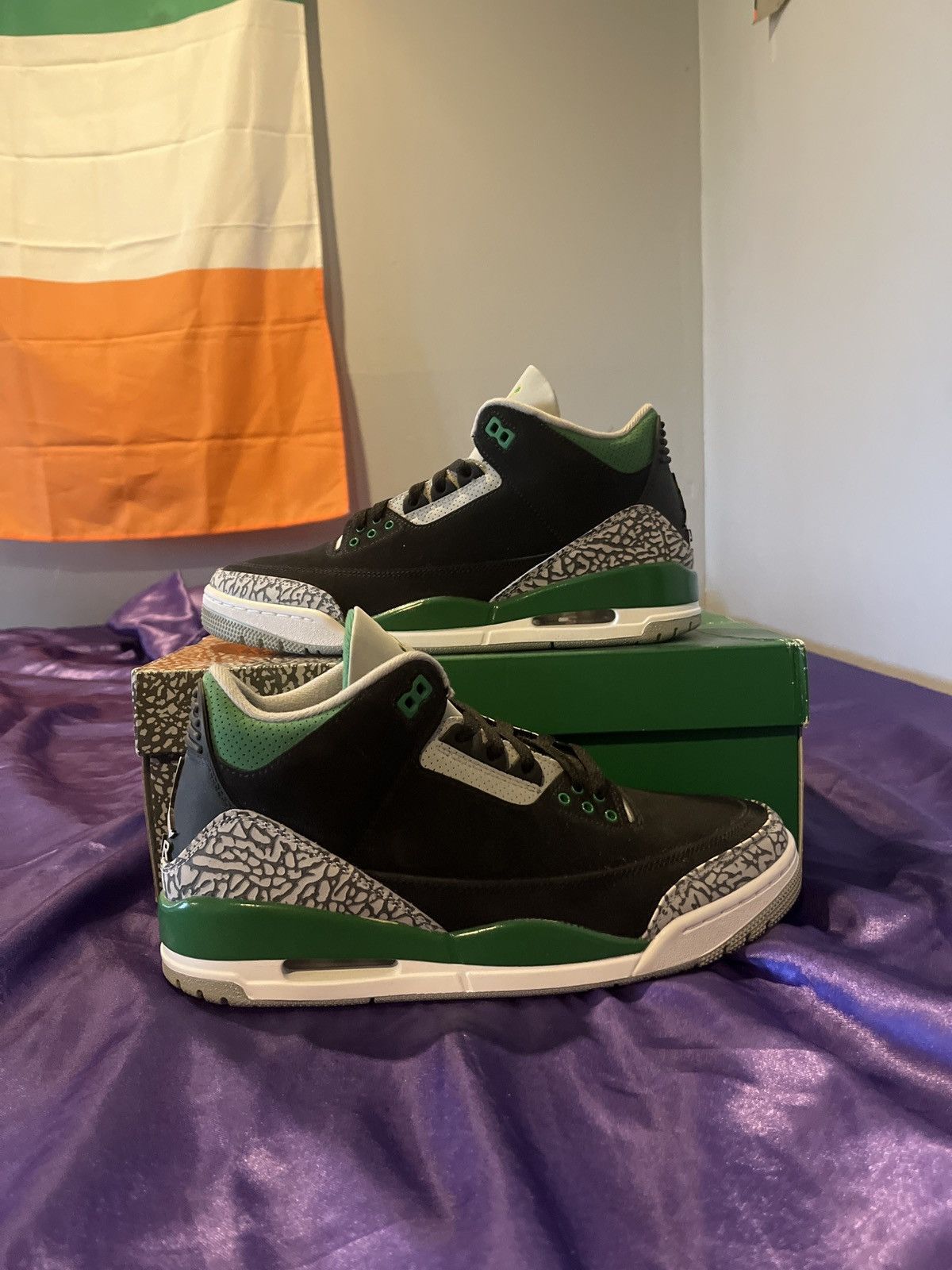 Jordan 3 Pine Green