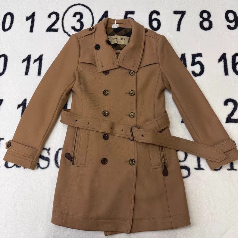 Burberry Burberry Camel Wool Coat Q10 Size XS / US 0-2 / IT 36-38 - 1 Thumbnail