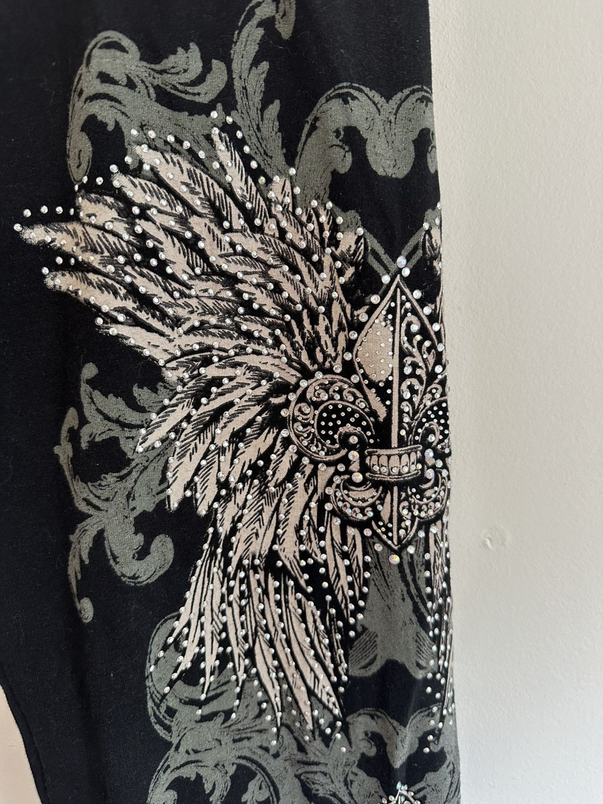 Other Y2K Rhinestone Graphic Wing Pants – Black Fleur-de-Lis Print Size 28" / US 6 / IT 42 - 3 Thumbnail