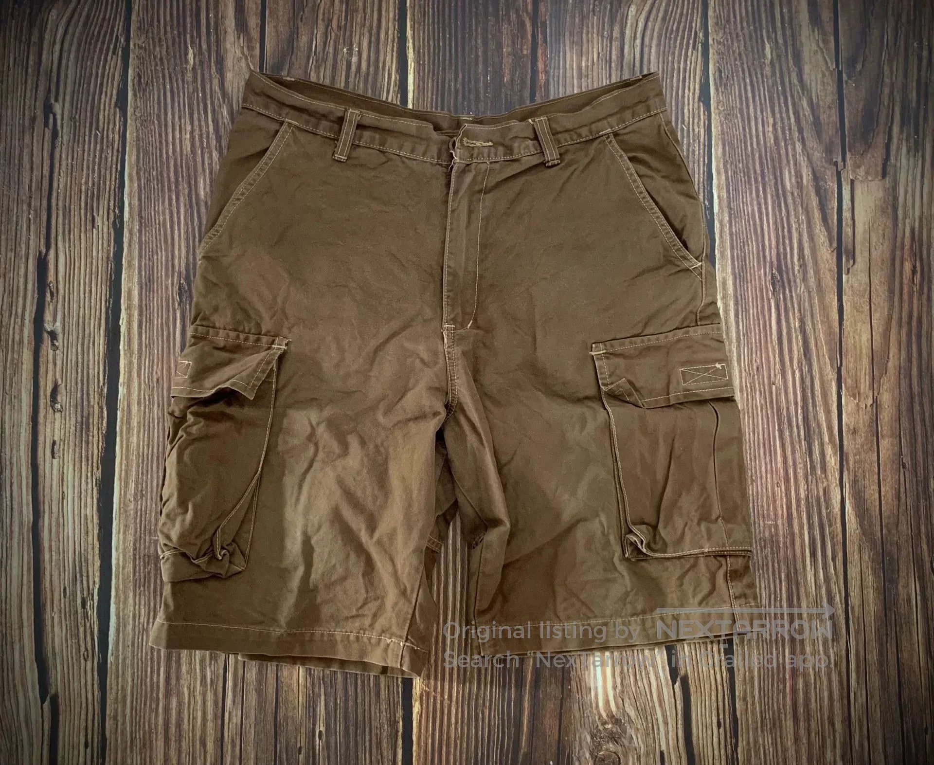 The Real McCoy's Joe McCoy Cargo Shorts in Khaki Color. Size US 32 / EU 48 - 2 Thumbnail