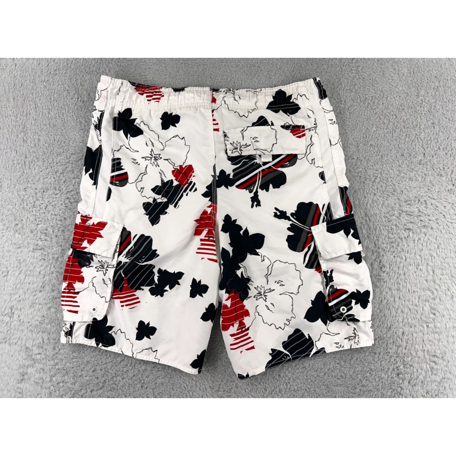 Hang Ten Hang Ten Mens Board Shorts Swim Trunks White Black Red Floral Short S Men’s Black White Red Floral Board Shorts Hang Ten Mens Size US 29 - 2 Thumbnail
