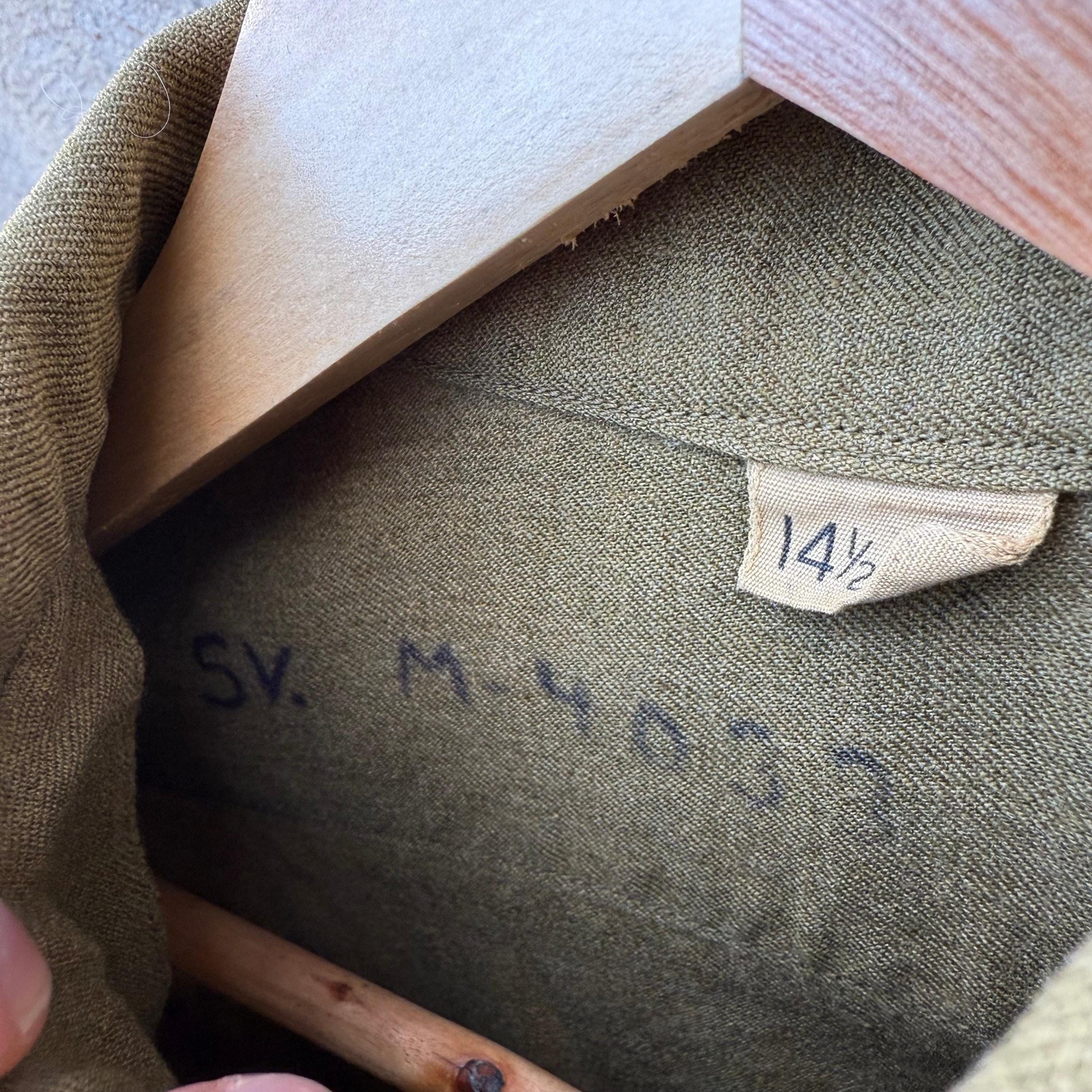 Vintage 40's US Military Tan Khaki Patched Button Down Shirt Size US M / EU 48-50 / 2 - 10 Thumbnail