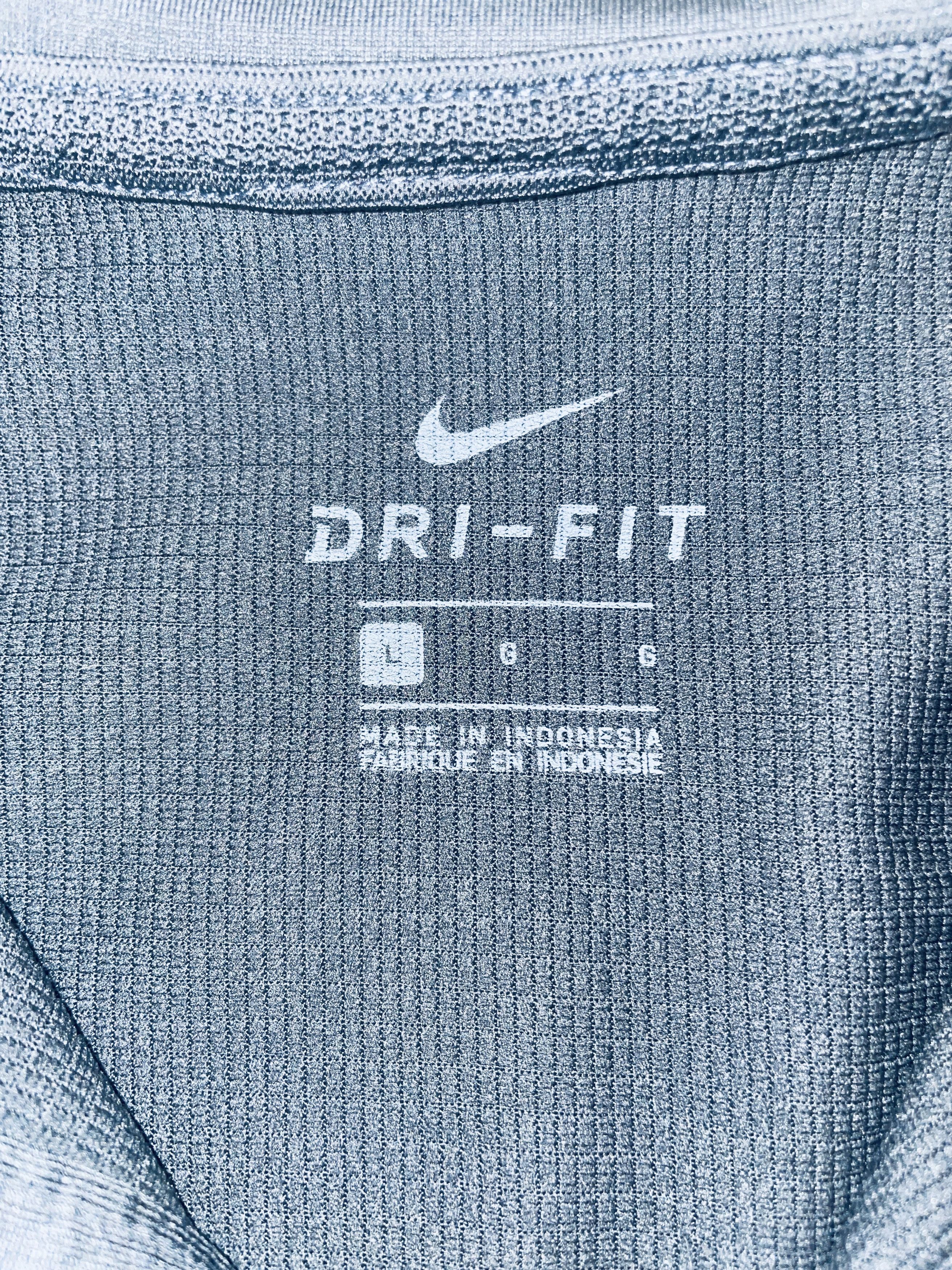 Nike 🧥 39,90€ – Nike Dri-FIT Polo Shirt Größe L Size US L / EU 52-54 / 3 - 3 Thumbnail