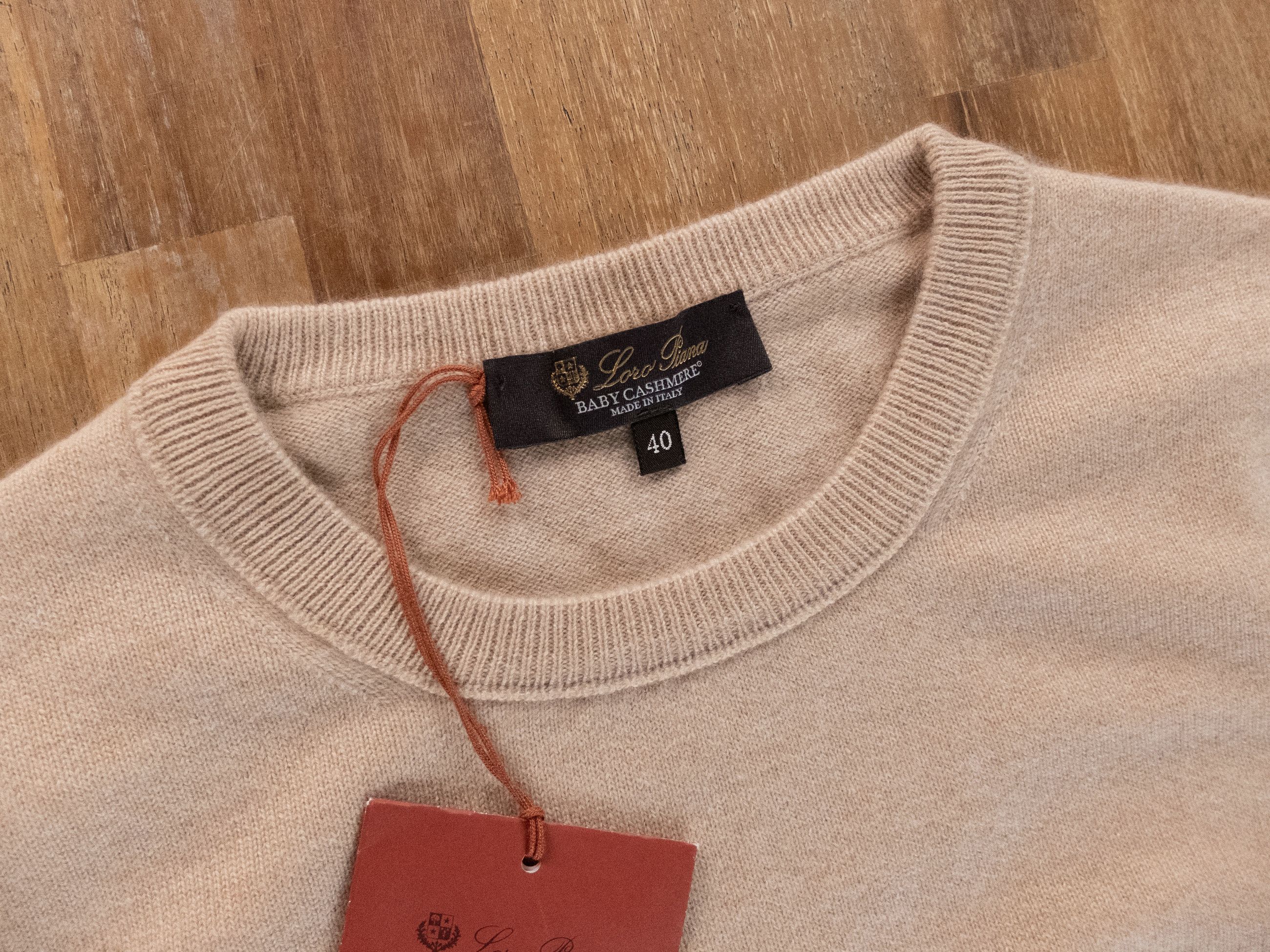Loro Piana LORO PIANA beige baby cashmere crewneck sweater 40 Size S / US 4 / IT 40 - 4 Thumbnail