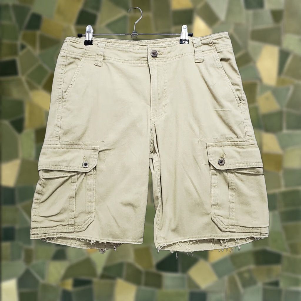 Vintage Roebuck & Co. Cargo Shorts Men's 32 Khaki Medium Rise Cotton Canvas Belted Pockets Pants Casual, Travel Mens Size US 32 / EU 48 - 1 Thumbnail