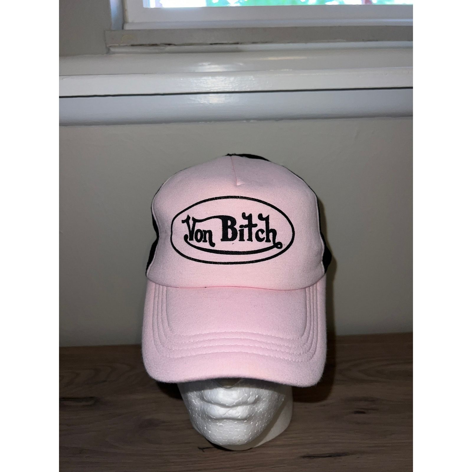 Vintage Y2K Von B*tch Pink Trucker Hat Headwear Designer Spoof OS Size ONE SIZE - 1 Thumbnail