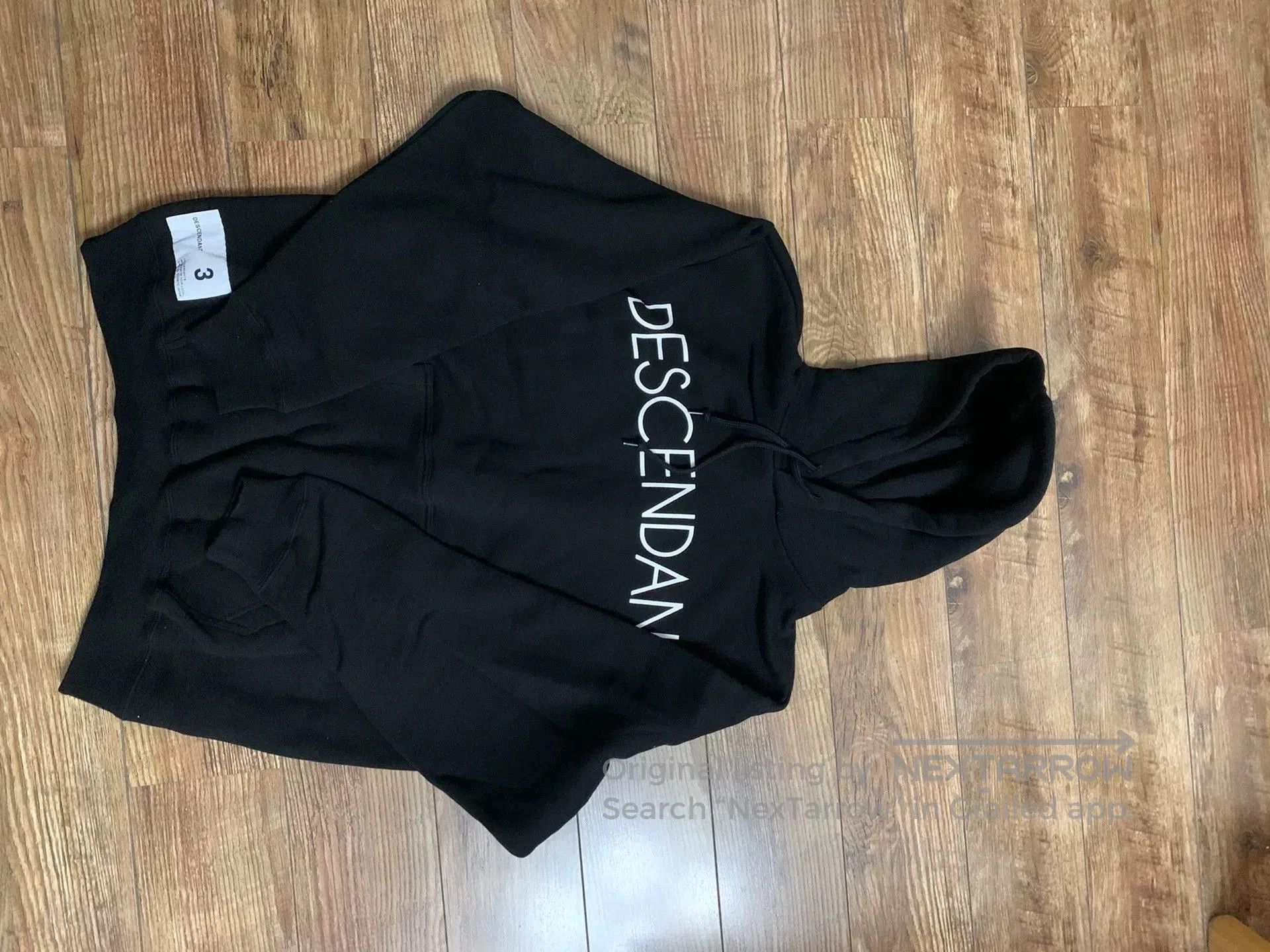 Descendant descendant paddle hooded sweatshirt for men. Size US M / EU 48-50 / 2 - 3 Thumbnail
