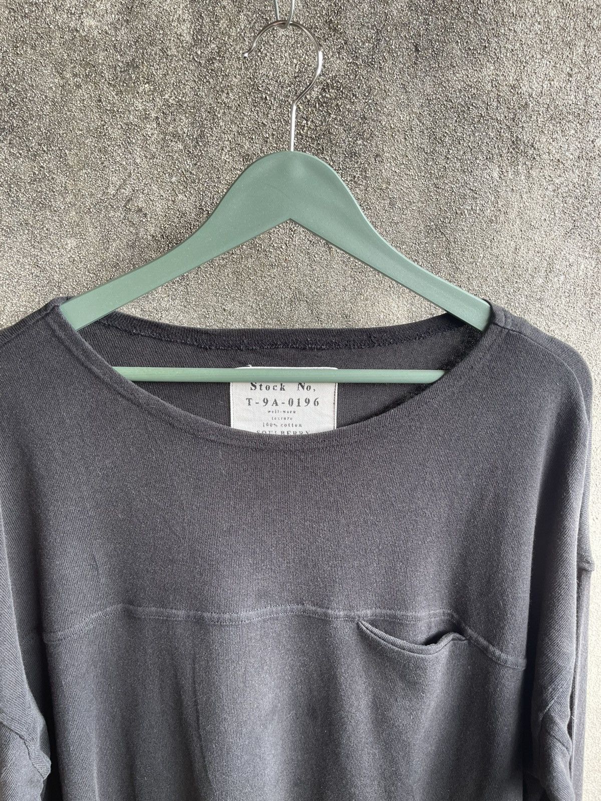 The GV Gallery Rare🔥SOULBERRY TEXTURE🔥Out Side Stich Long sleeve Faded Tee Size US L / EU 52-54 / 3 - 4 Thumbnail