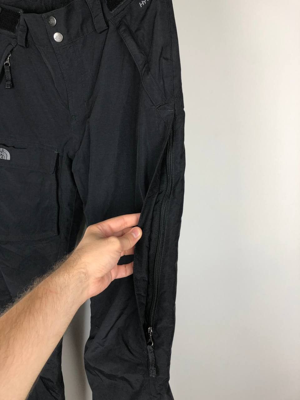 The North Face The North Face HyVent Snow Pants Multipocket Black size S Size 32" / US 10 / IT 46 - 7 Thumbnail