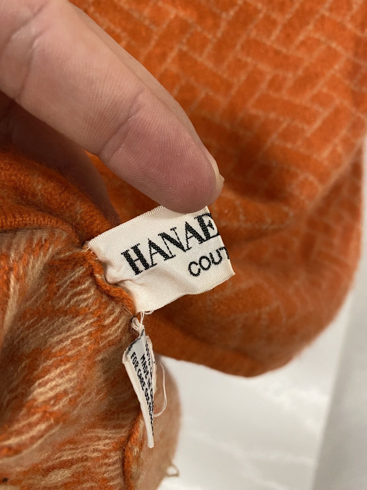 Hanae Mori Hanae Mori Couture Cashmere Turtle Neck Tunk Top Size: L Size L / US 10 / IT 46 - 2 Thumbnail