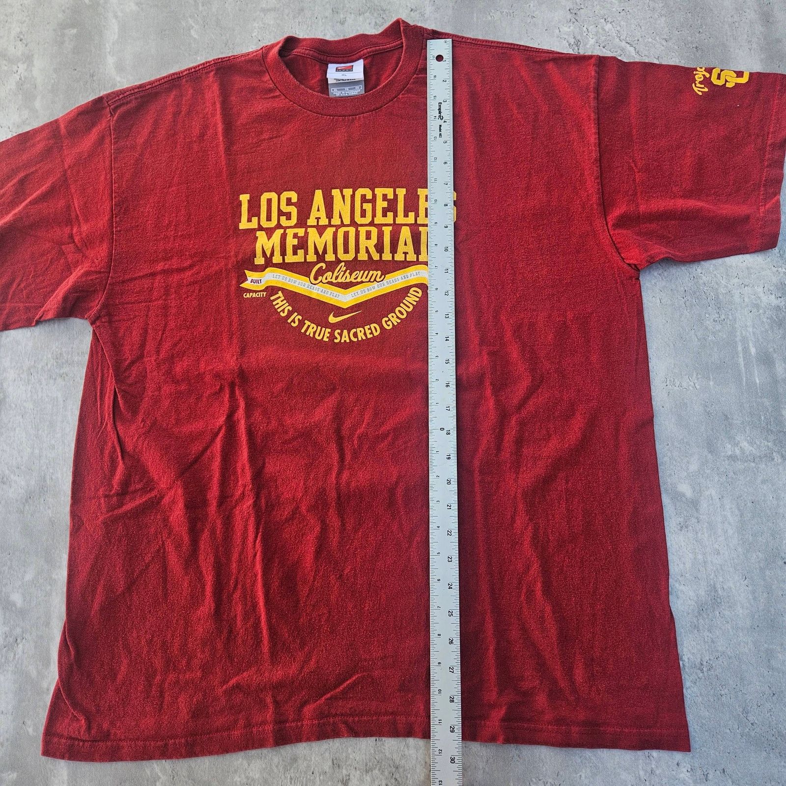 Nike Vintage Nike Teams USC T-Shirt Size Men's XL Red Size US XL / EU 56 / 4 - 6 Thumbnail