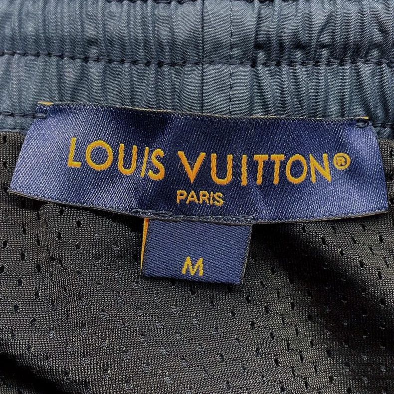 Louis Vuitton Louis Vuitton size m Beach Full Print Leisure Shorts 2504- Size US 30 / EU 46 - 6 Thumbnail