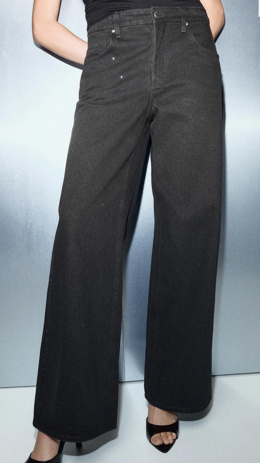 Mango Mango Wide Leg Black Denim Jeans with Rhinestones Size 28" / US 6 / IT 42 - 1 Thumbnail