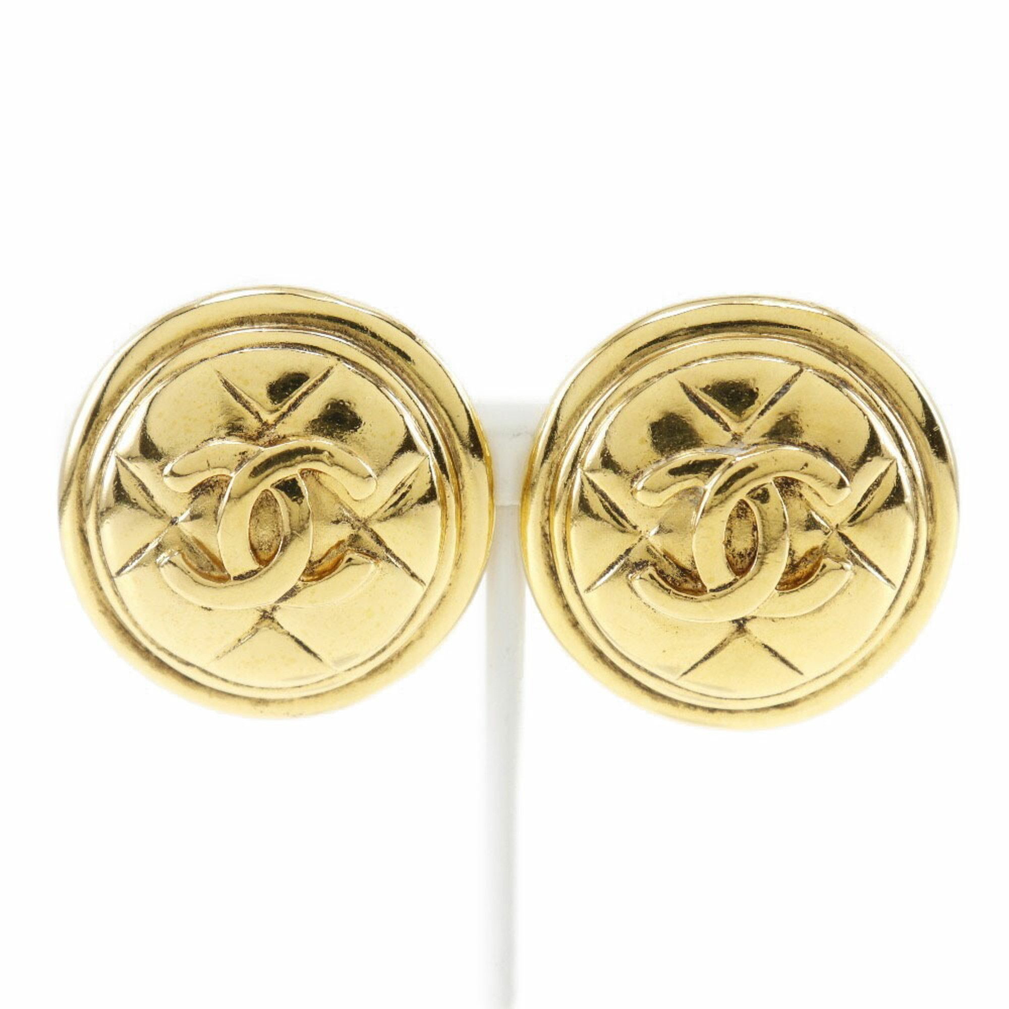 Chanel here mark earrings matelasse vintage gold plated ladies