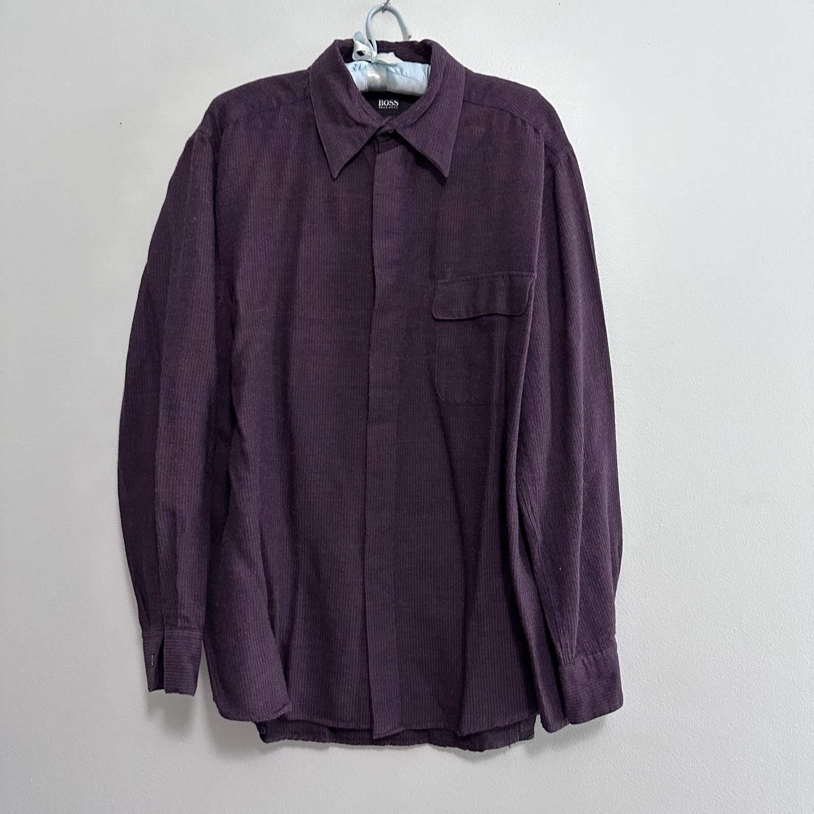 Hugo Boss Hugo Boss dark gray textured work shirt button down size L Size US L / EU 52-54 / 3 - 2 Thumbnail