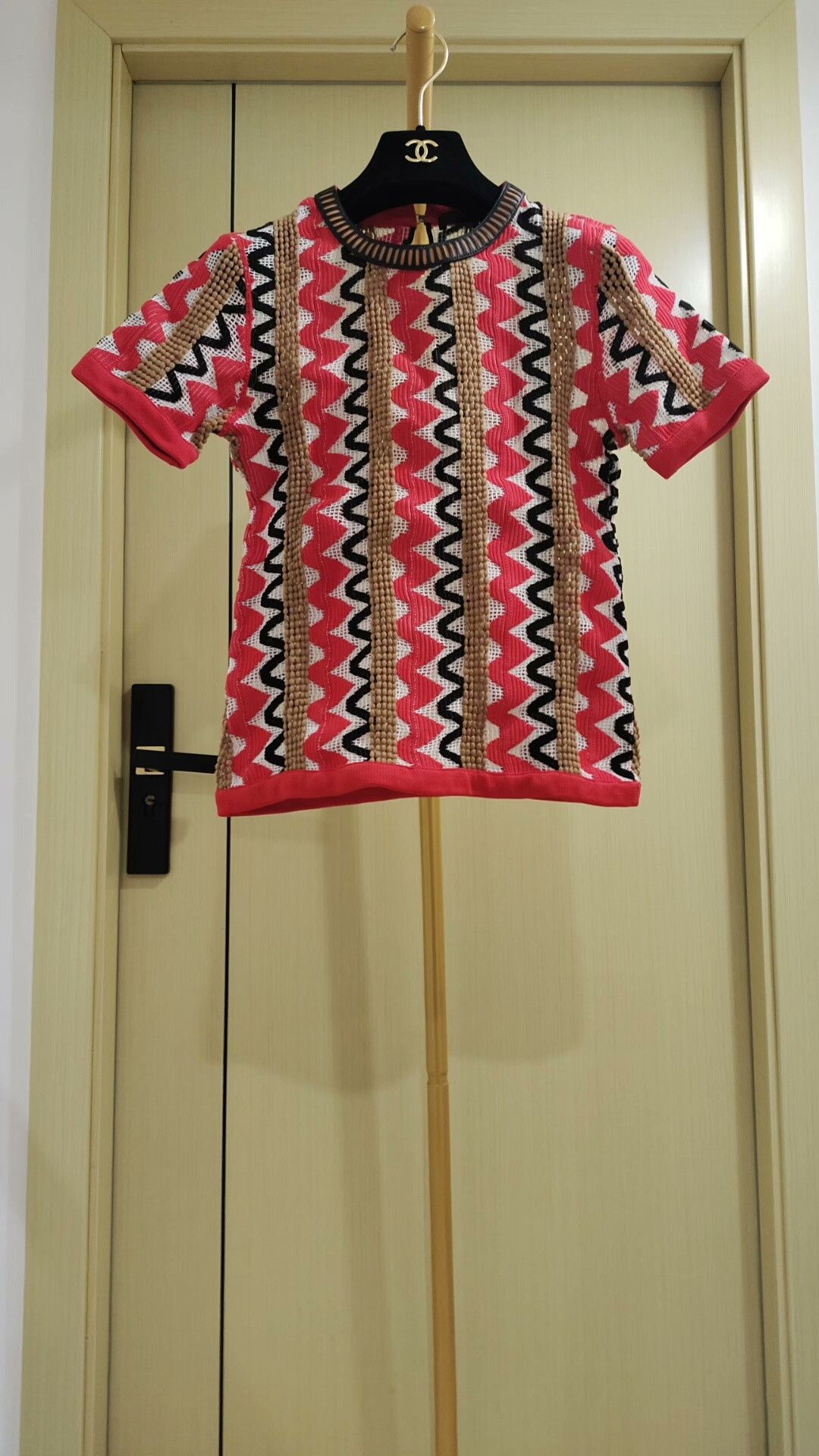 Louis Vuitton Louis Vuitton Red Black Knit Top Size S / US 4 / IT 40 - 1 Thumbnail