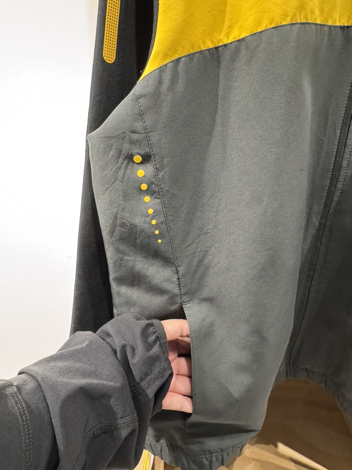 Nike Brazil 🇧🇷 2010-11 Nike Total 90 Full-Zip Jacket Size US XL / EU 56 / 4 - 6 Thumbnail