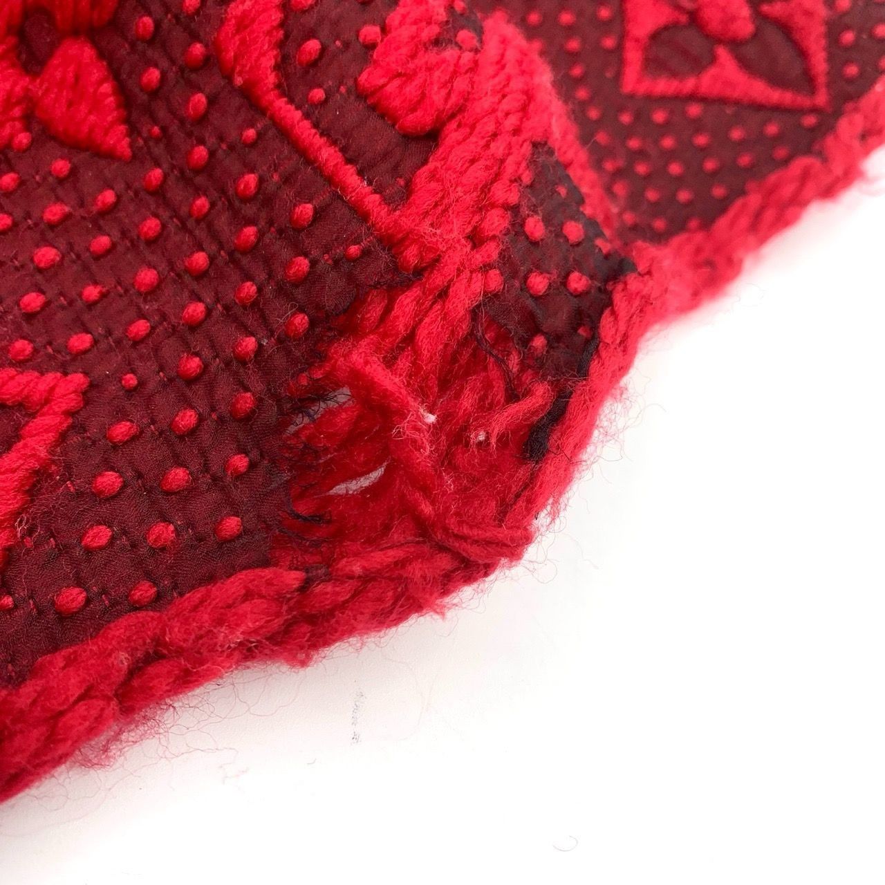 Louis Vuitton Louis Vuitton Red Wool & Silk Monogram Logo Scarf With Fring Size ONE SIZE - 3 Thumbnail