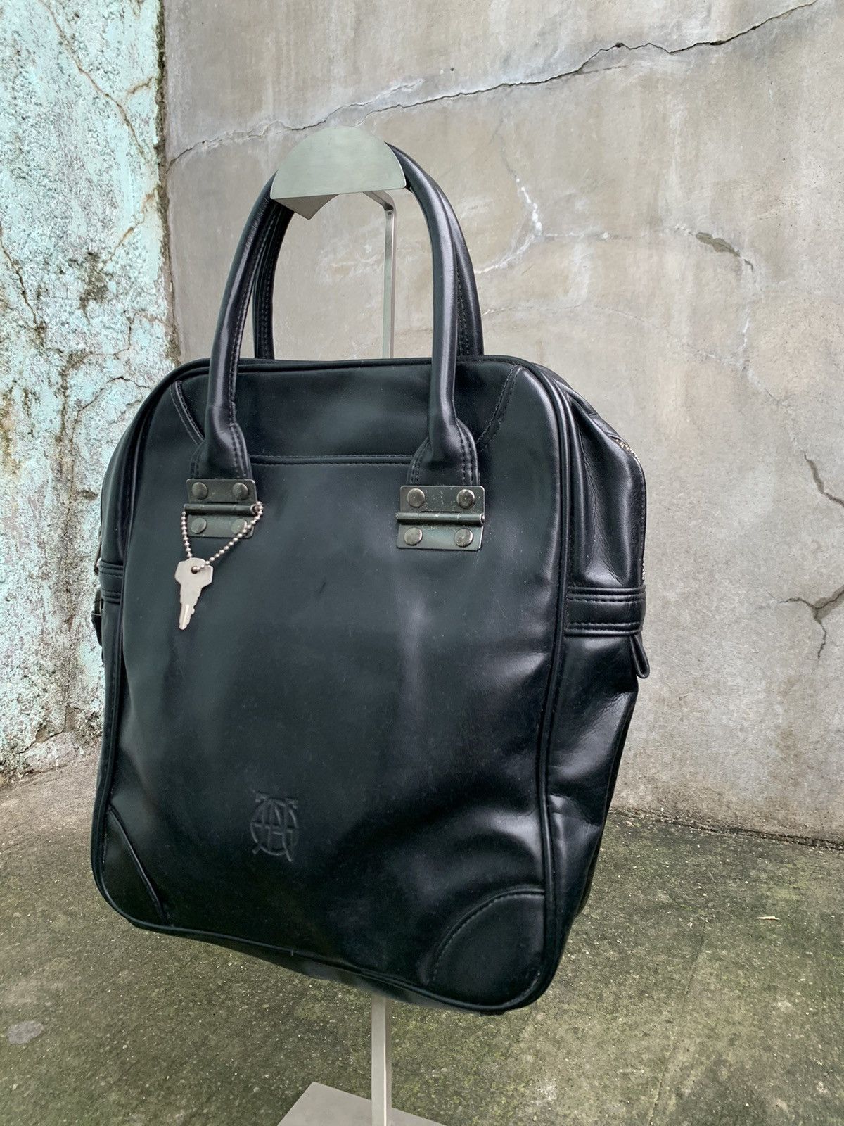 Jean Paul Gaultier Vintage Embossed Logo Leather Hand Bag Size ONE SIZE - 3 Thumbnail