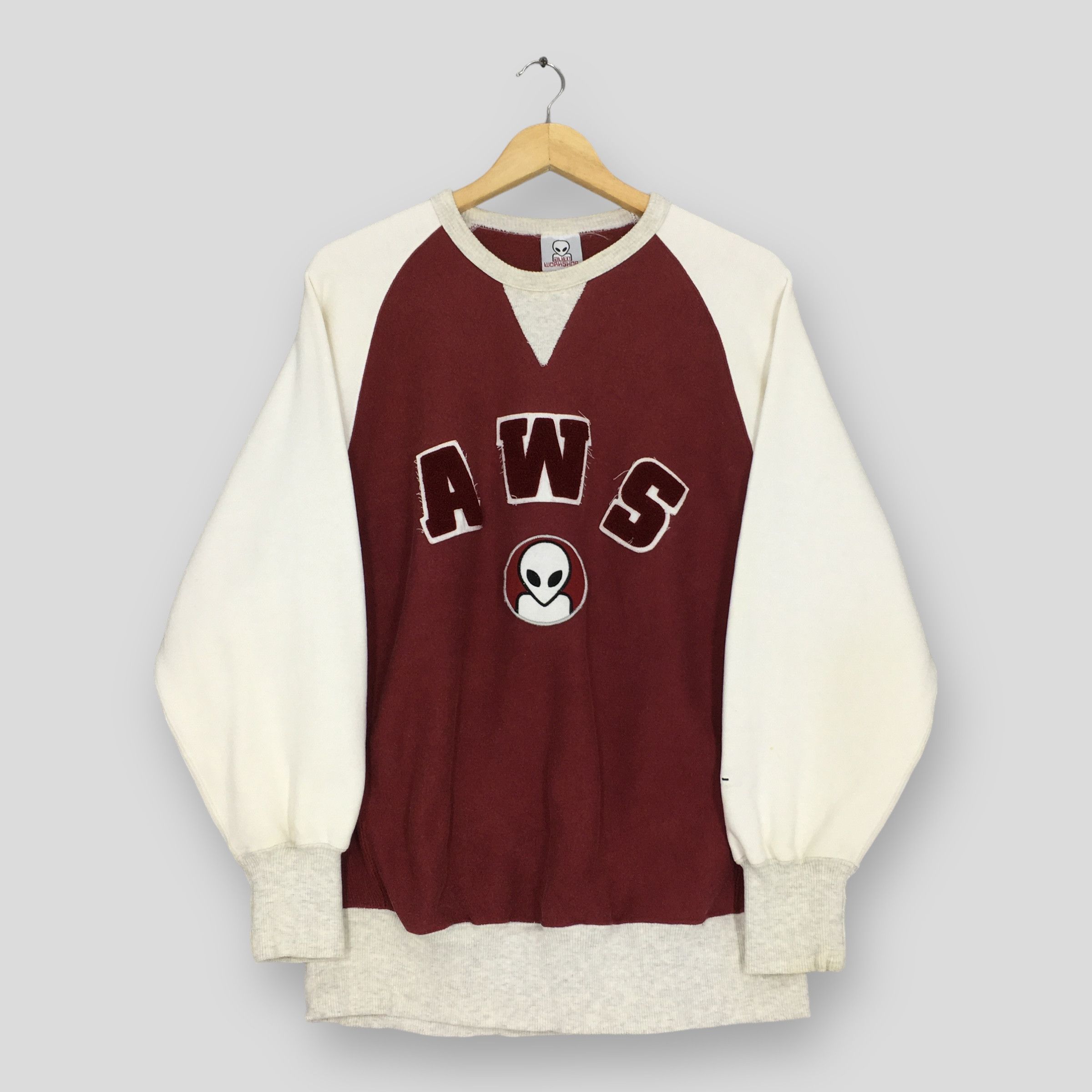 Alien Workshop × Vintage Vintage Alien Workshop Raglan Sweatshirt Medium Size US M / EU 48-50 / 2 - 1 Thumbnail