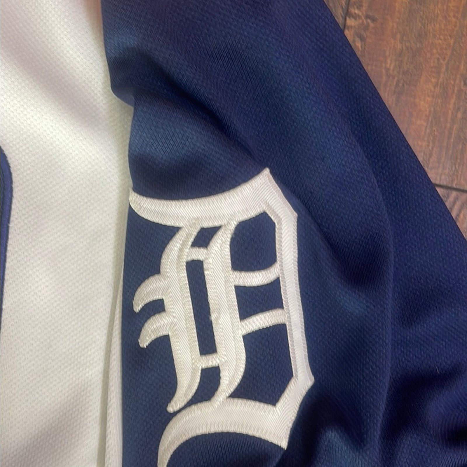 Majestic MLB Detroit Tigers Ivan Pudge Rodriguez 7 Jersey XL Size US XL / EU 56 / 4 - 5 Thumbnail