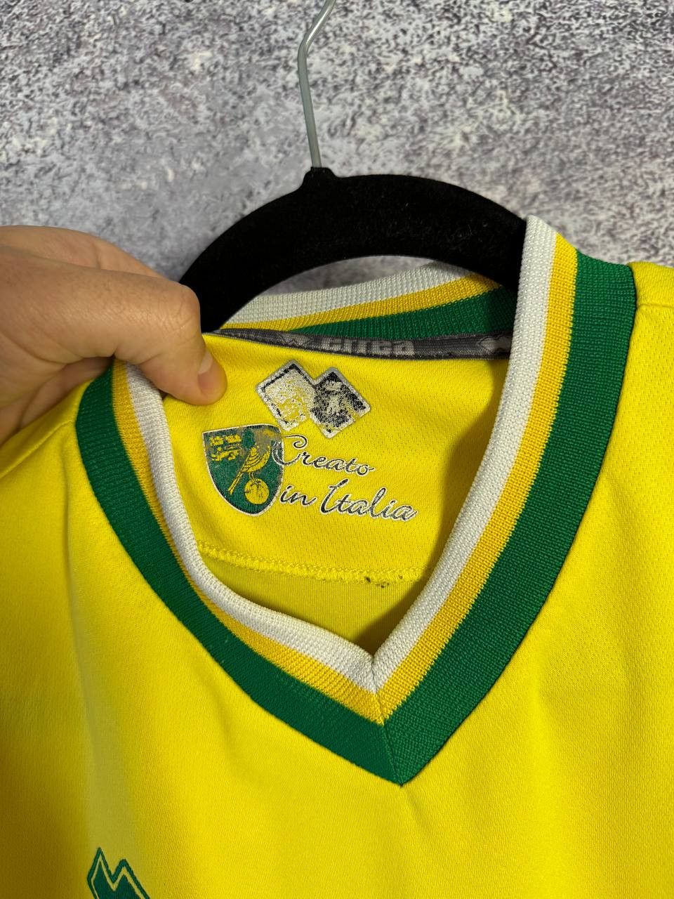 Errea × Vintage Vintage Norwich City 2011/12 Errea Soccer Jersey Size US M / EU 48-50 / 2 - 12 Thumbnail