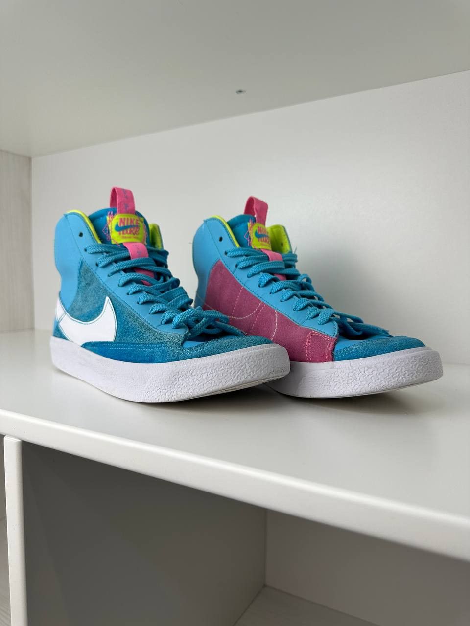 Nike Nike Blazer Mid 77 Dance Sneaker Shoes Trainer Size US 6.5 / IT 36.5 - 1 Thumbnail