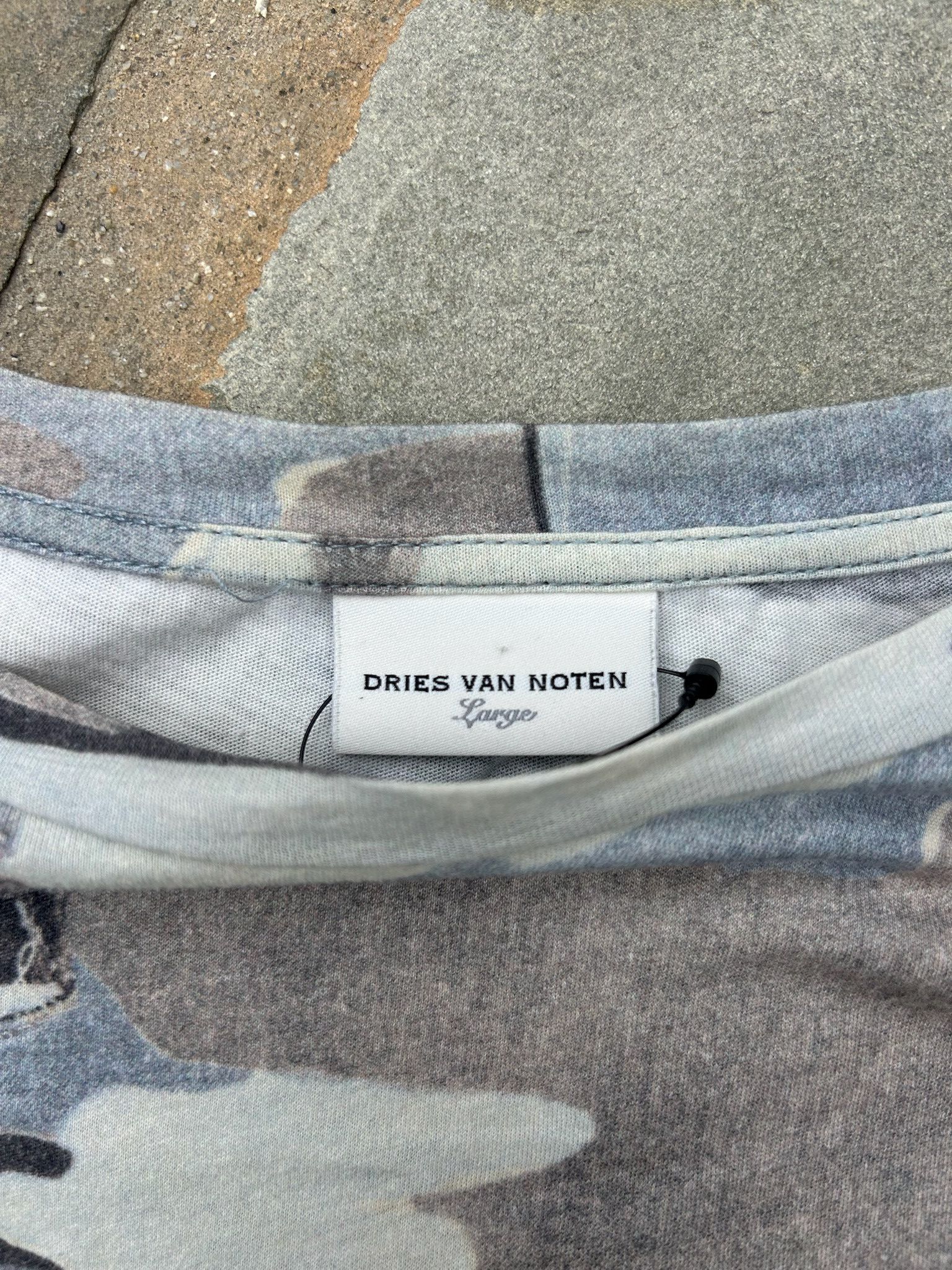 Dries Van Noten Dries Van Noten Camo Tee Size US M / EU 48-50 / 2 - 3 Thumbnail