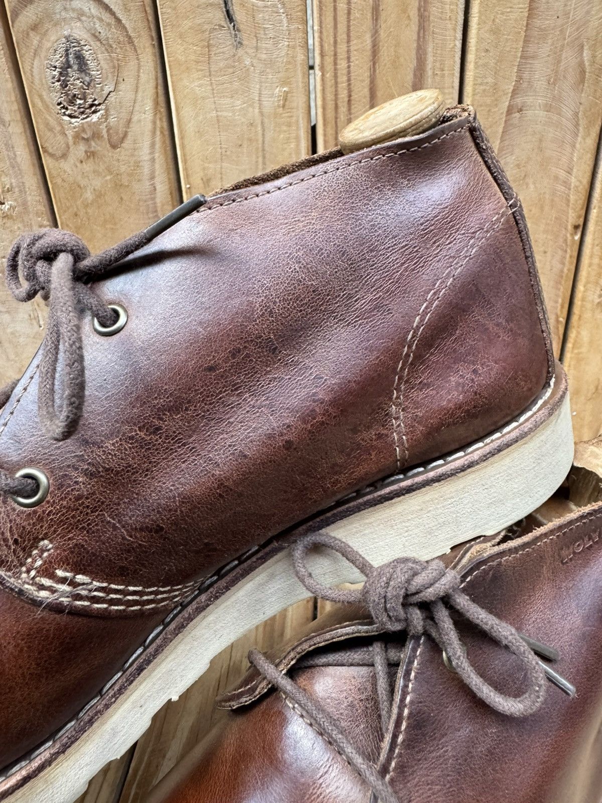 Wolverine Wolverine brown Men’s Chukka leather boots sz US 8 M UK 7 Size US 8 / EU 41 - 5 Thumbnail