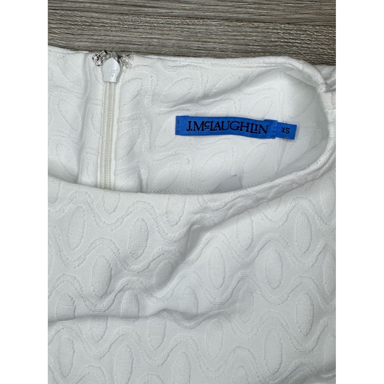 J.McLaughlin White Mini Shift Dress Textured Short Sleeve Pocket Dress X Size XS / US 0-2 / IT 36-38 - 3 Thumbnail