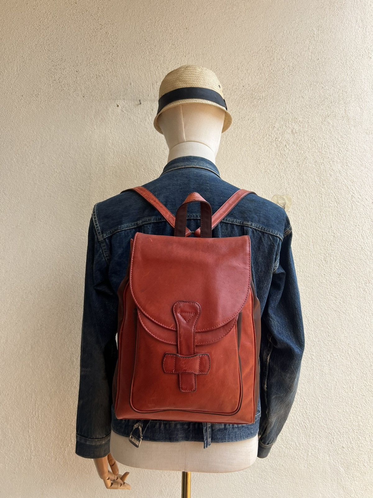 Leather Vintage Dakota Japan Distressed Patina Leather Backpack Bag Size ONE SIZE - 4 Thumbnail